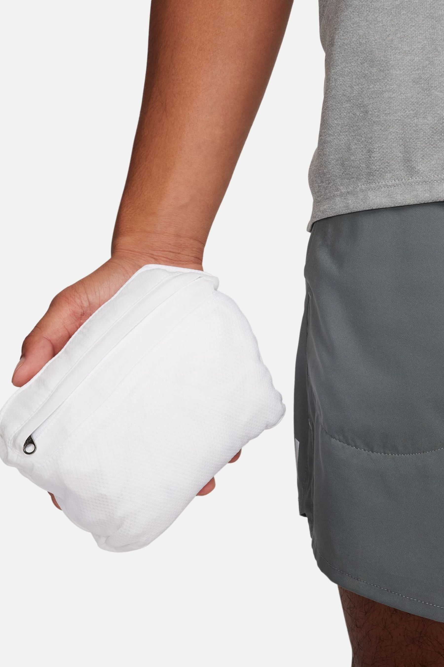 Nike windrunner shorts discount