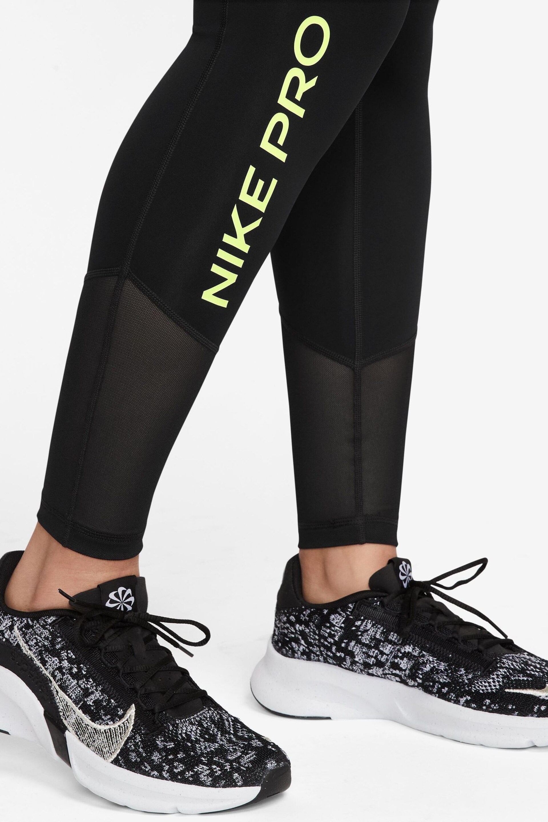 Nike Black Pro Mid-Rise Leggings - Image 3 of 3