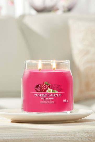Yankee Candle Red Signature Medium Jar Raspberry Scented Candle