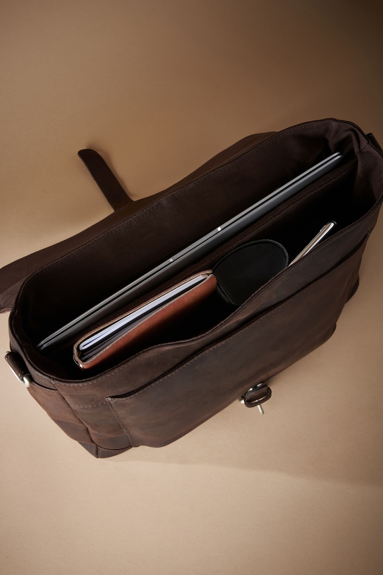 Brown Signature Oily Leather Briefcase - Image 8 of 8