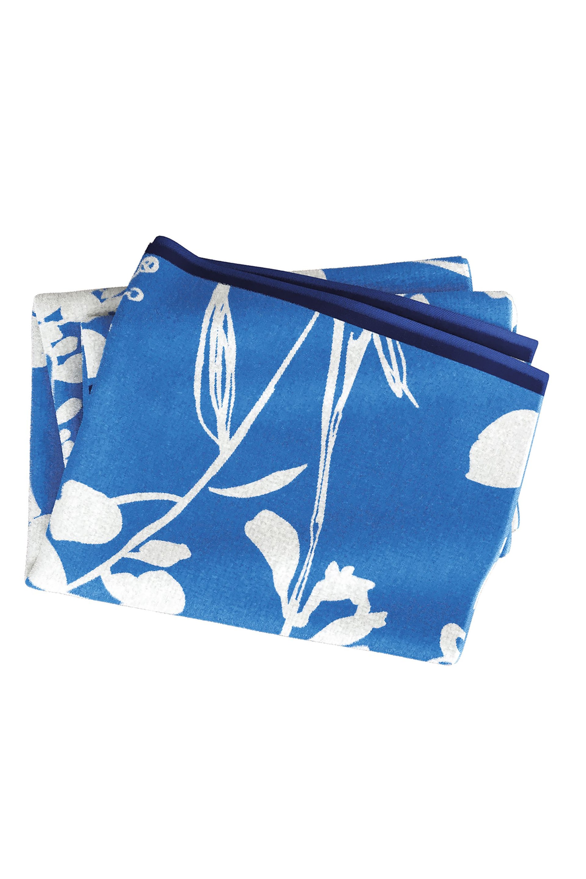 Helena Springfield Set of 2 Blue Willow Hand Towels - Image 2 of 3