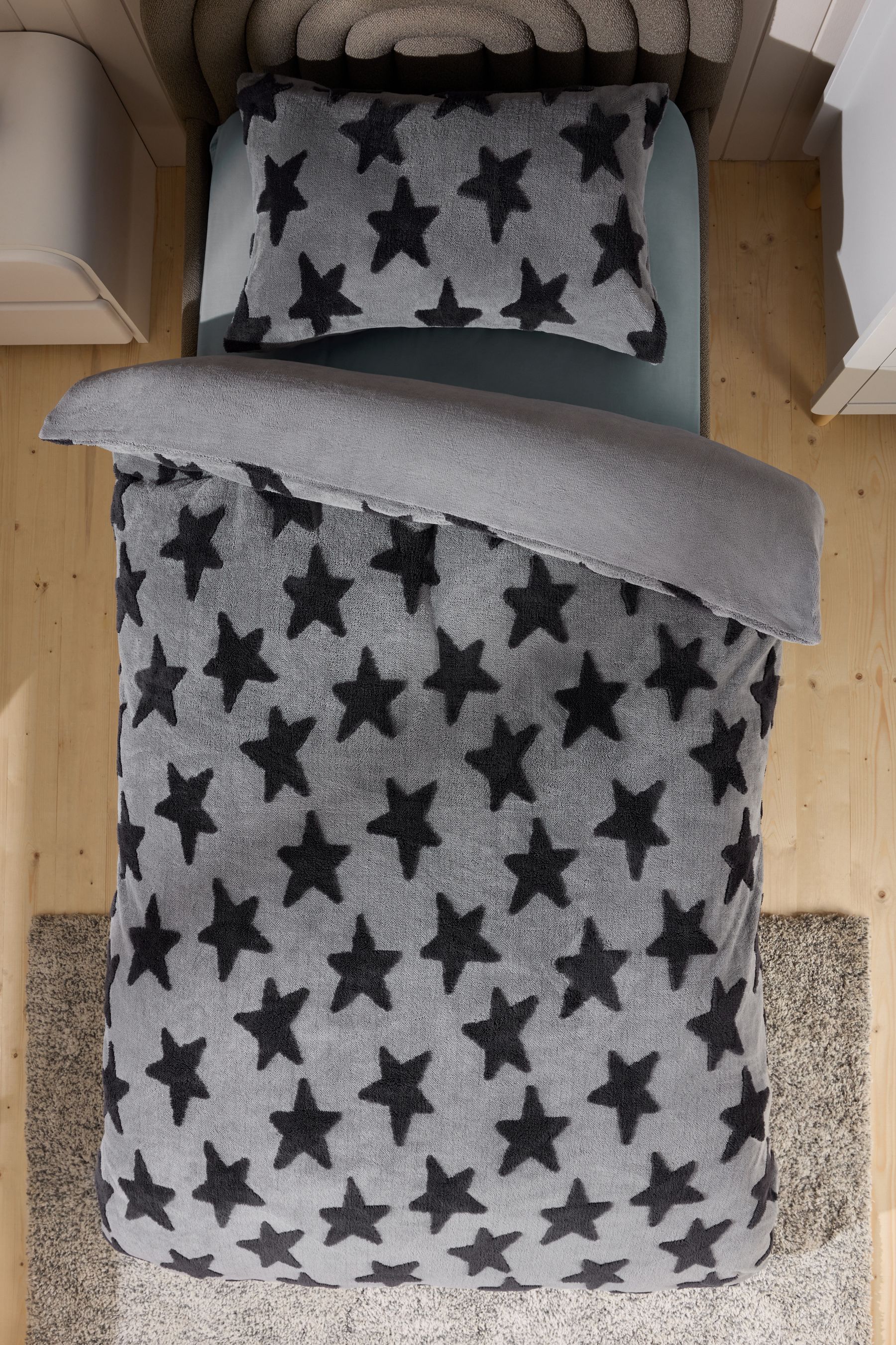 Fleece star bedding discount