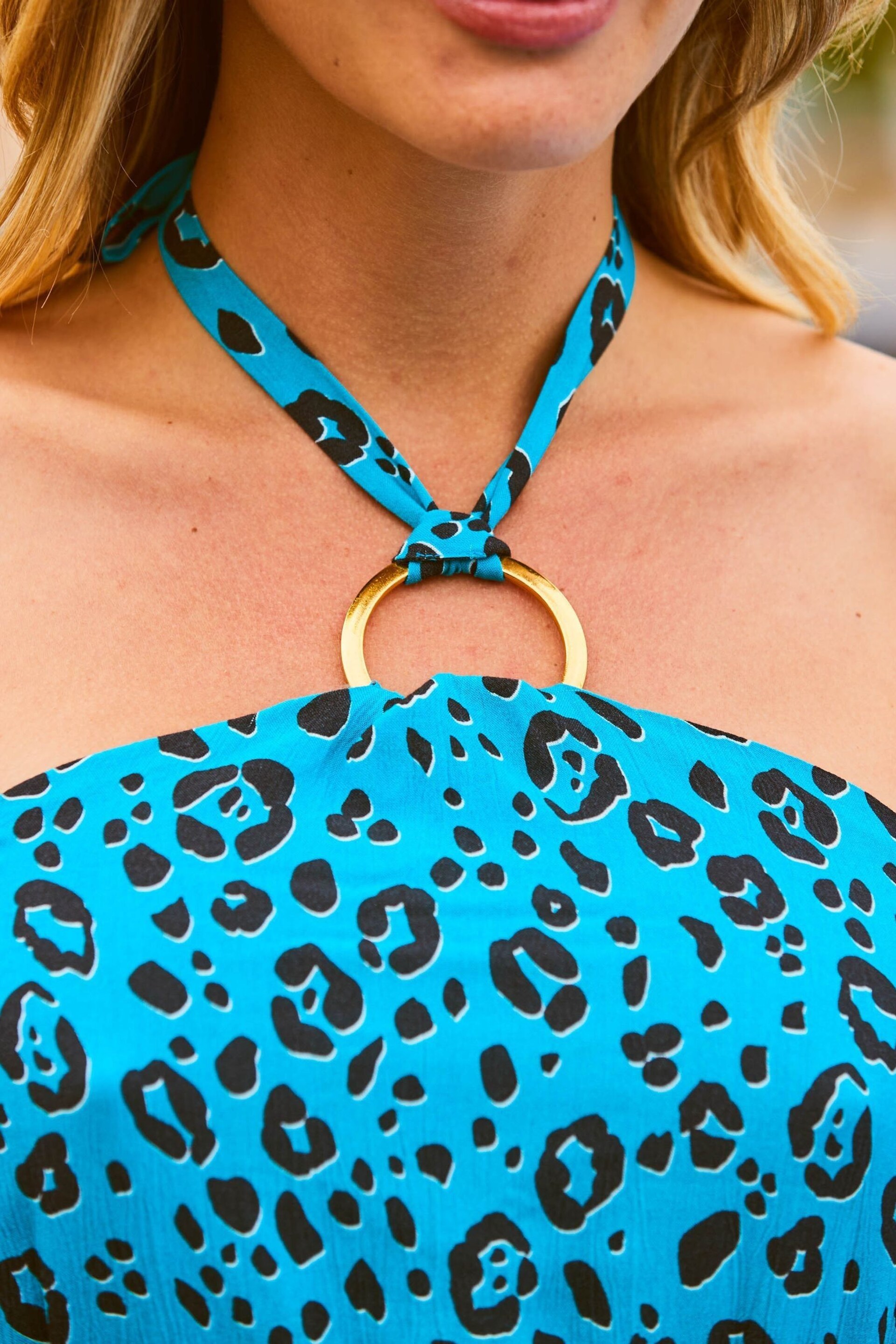 Sosandar Blue Leopard Print Halter Neck Sunshine Dress - Image 5 of 5