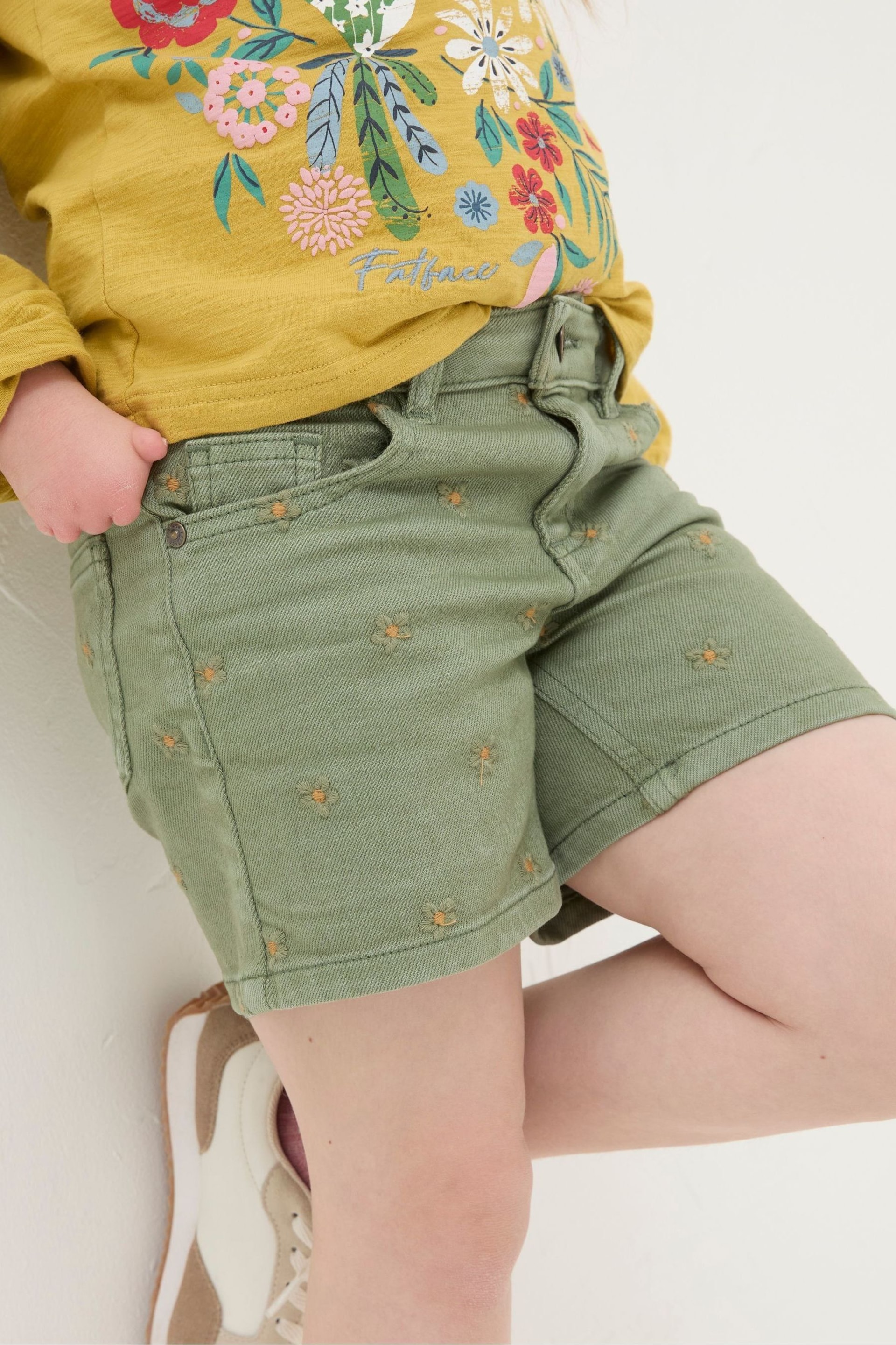 FatFace Green Daisy Embroidered Denim Shorts - Image 3 of 4