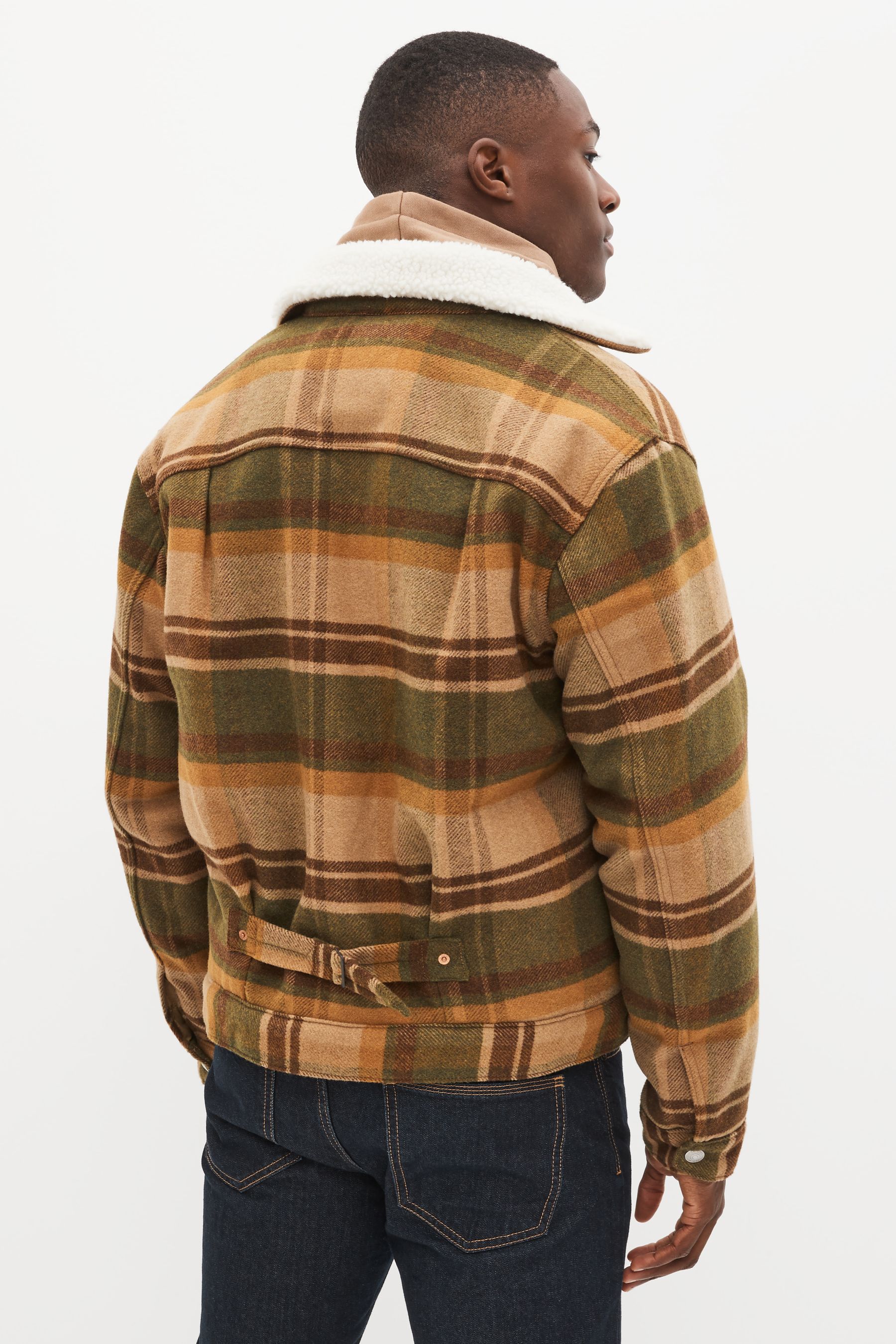 Levi's brown sherpa trucker jacket deals