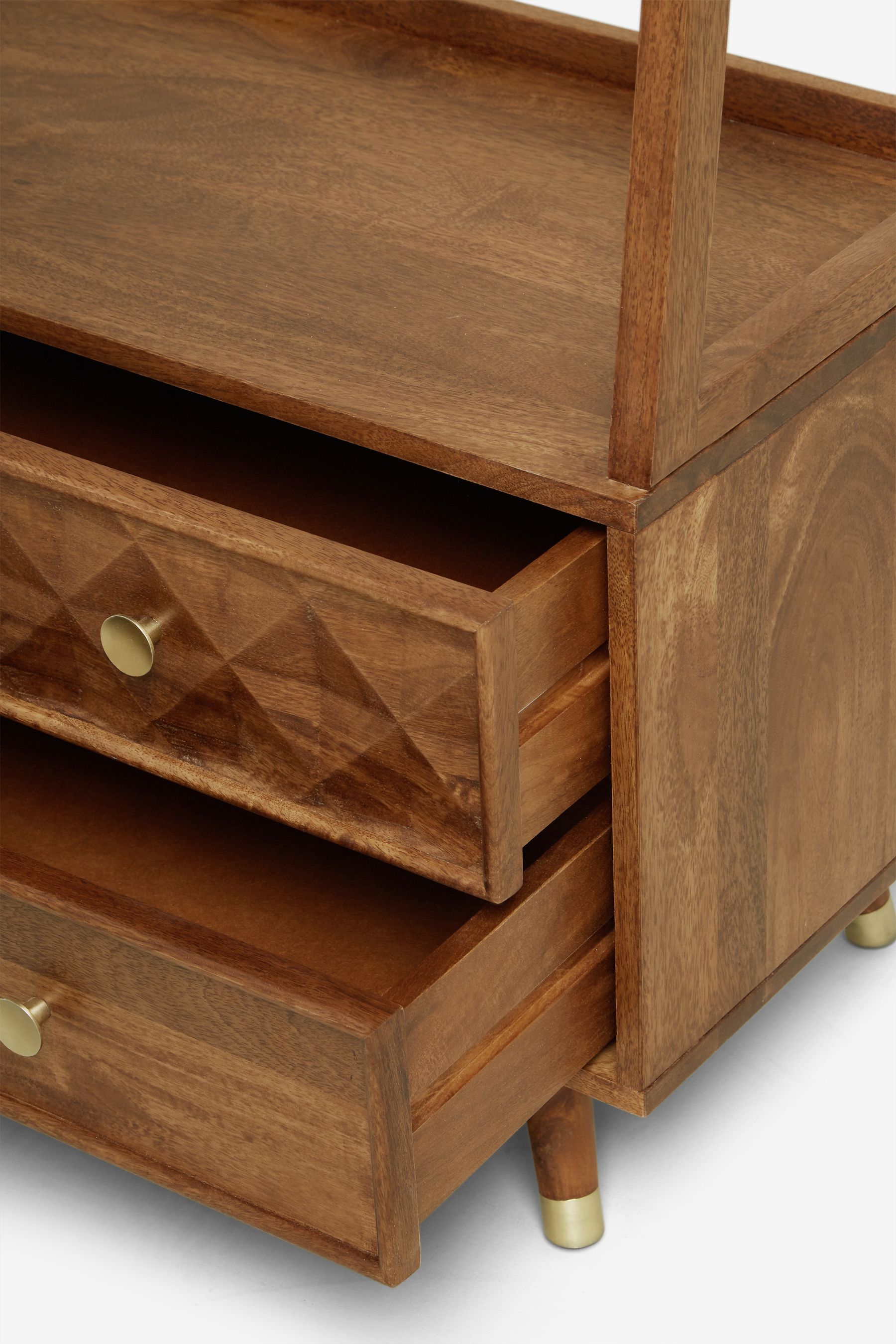 Lloyd furniture next deals