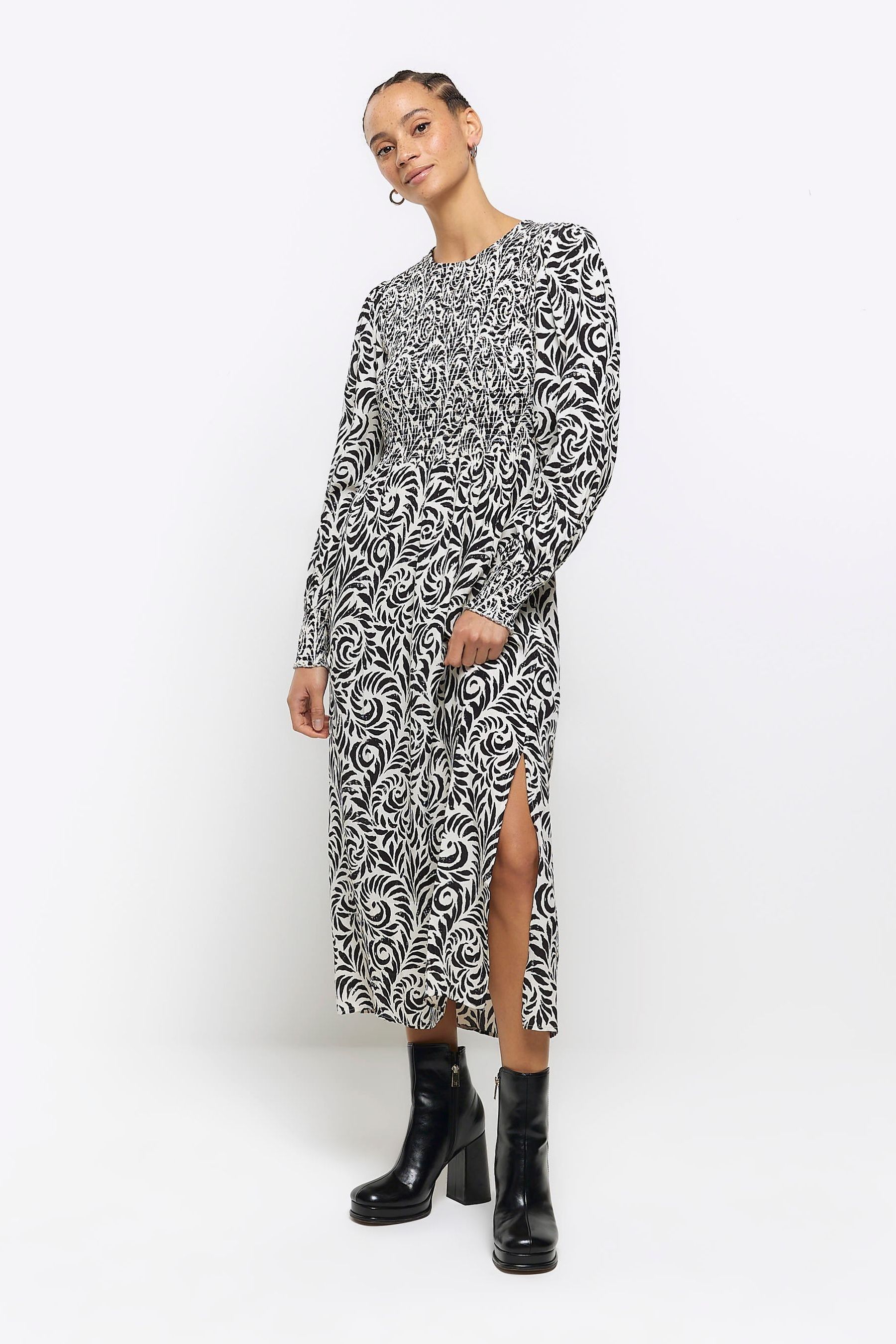 River island black print dress sale