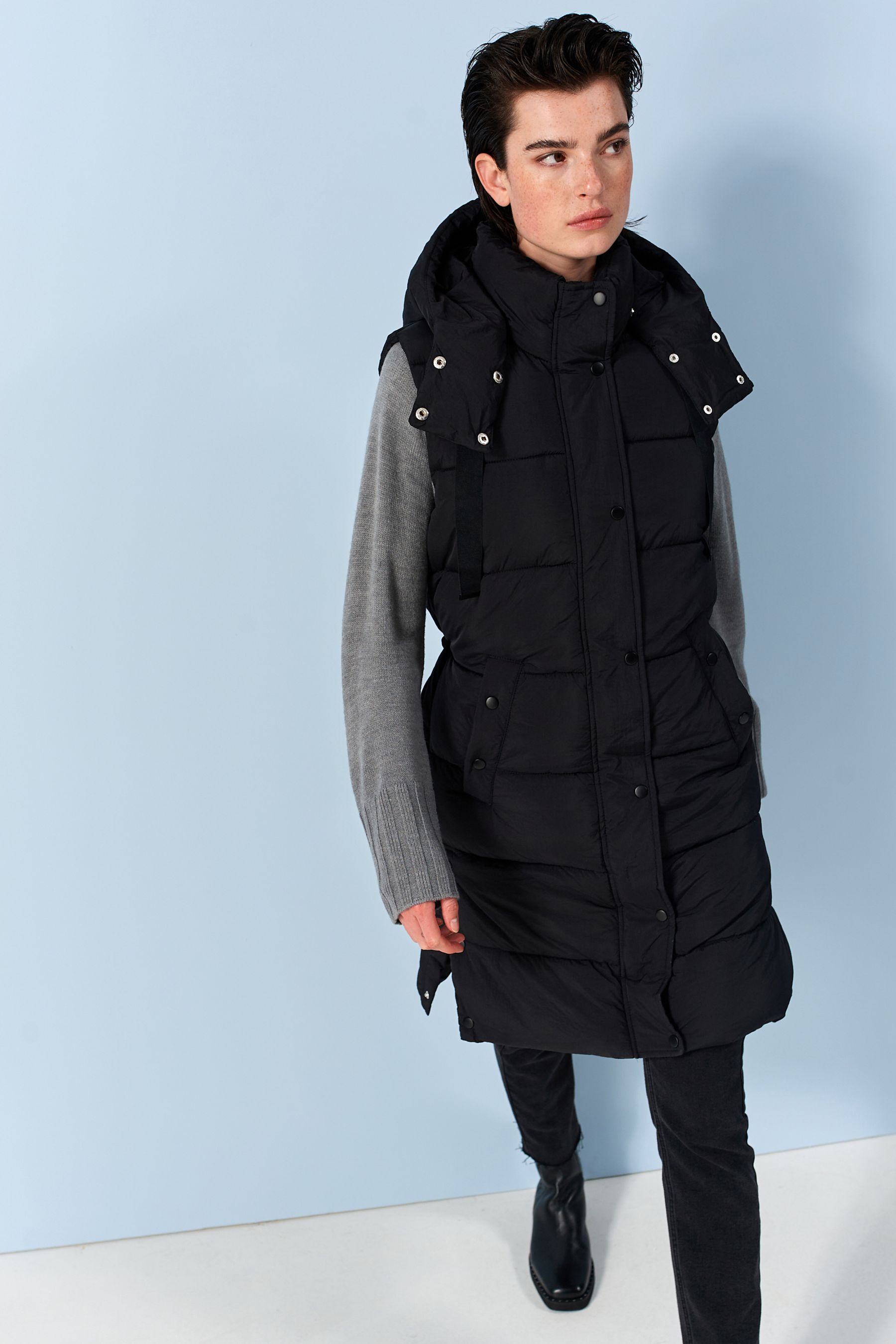 Black padded gilet womens deals
