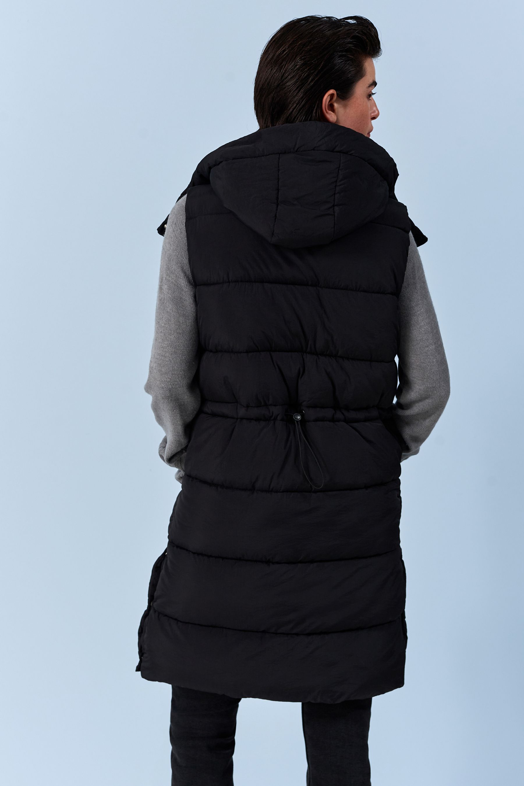 Black puffa gilet store