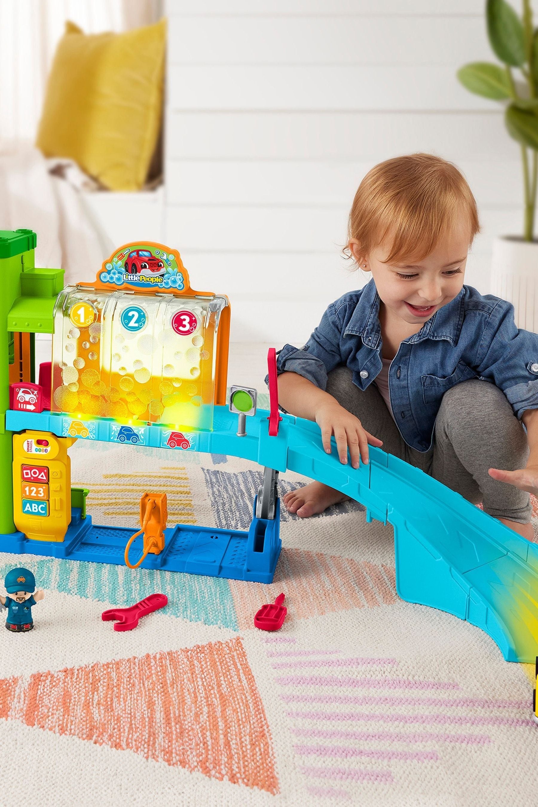 Fisher Price Little People Garage