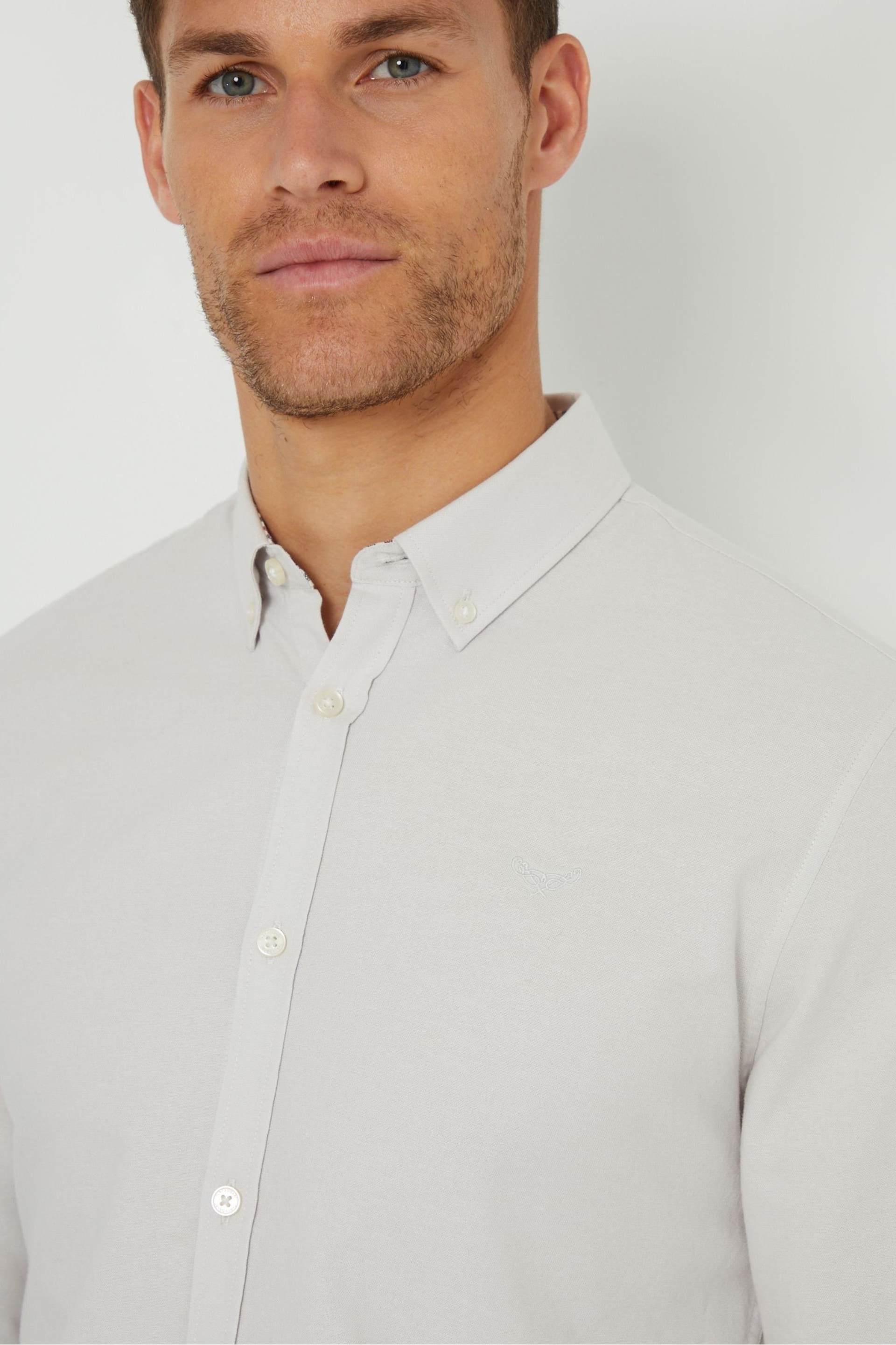 Threadbare Ecru Oxford Cotton Long Sleeve Shirt - Image 4 of 5