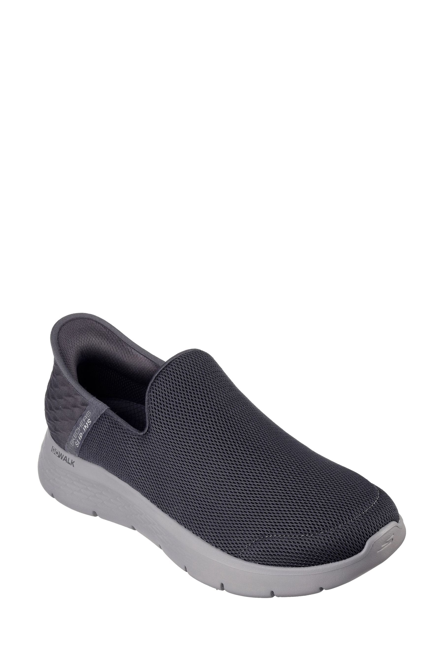 Go walk trainers top