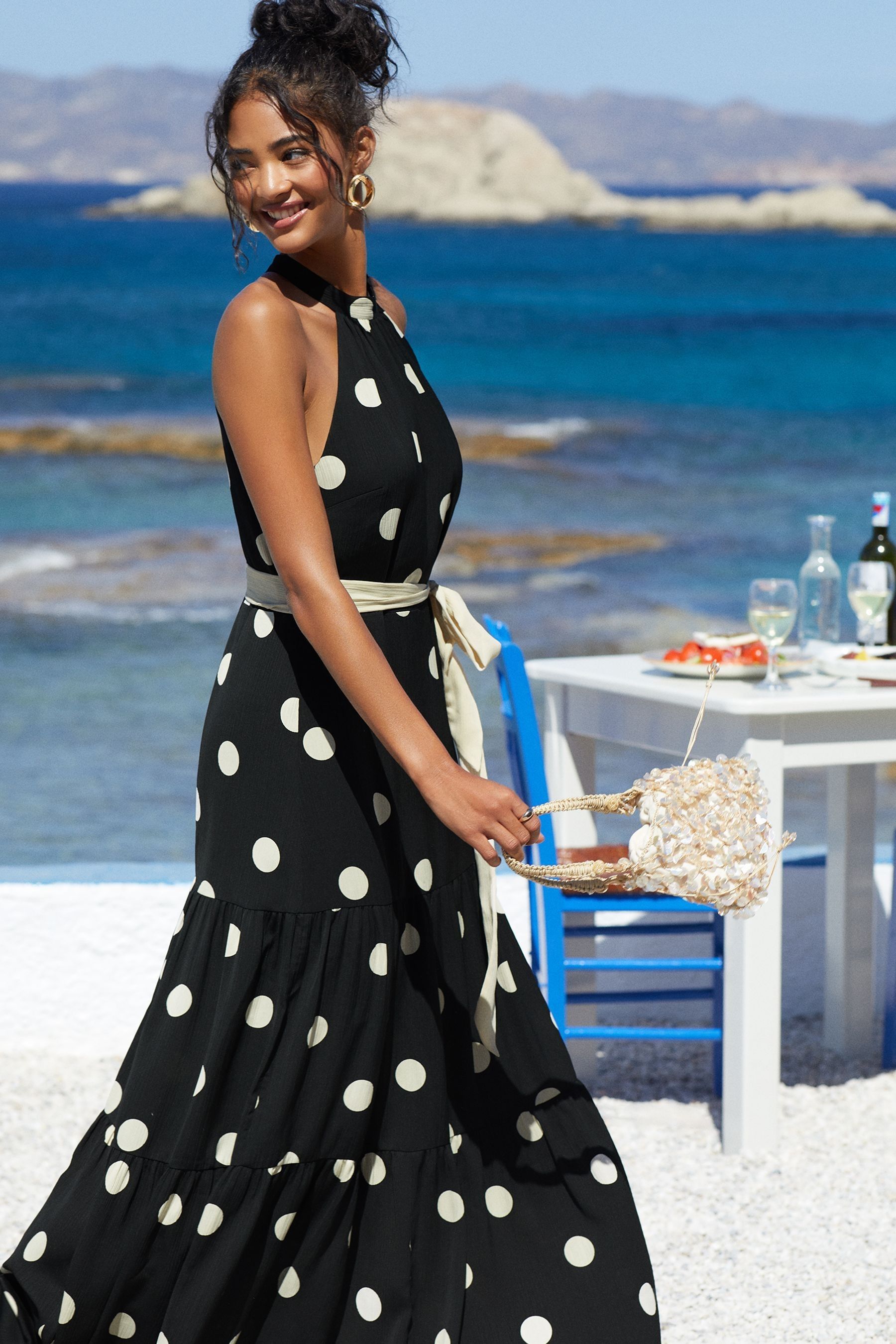 Black and white halter dress cheap