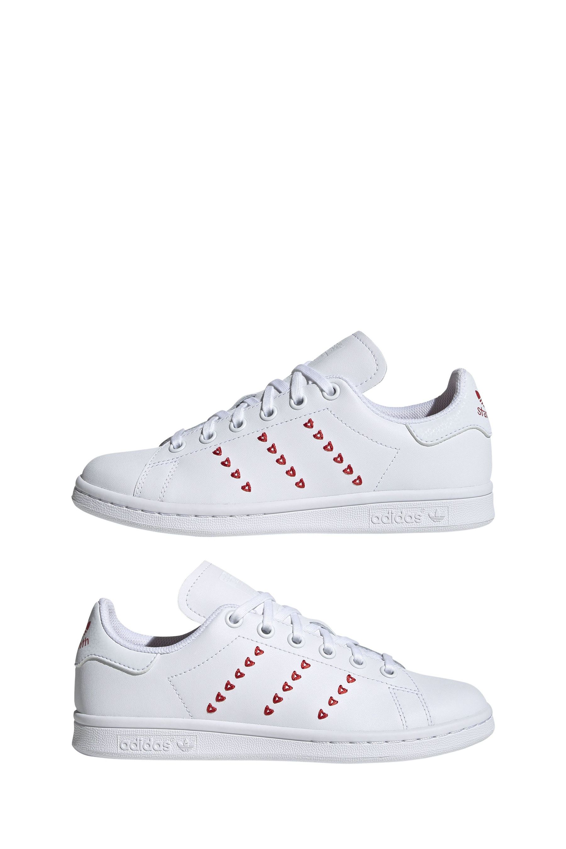 Stan smith women heart clearance