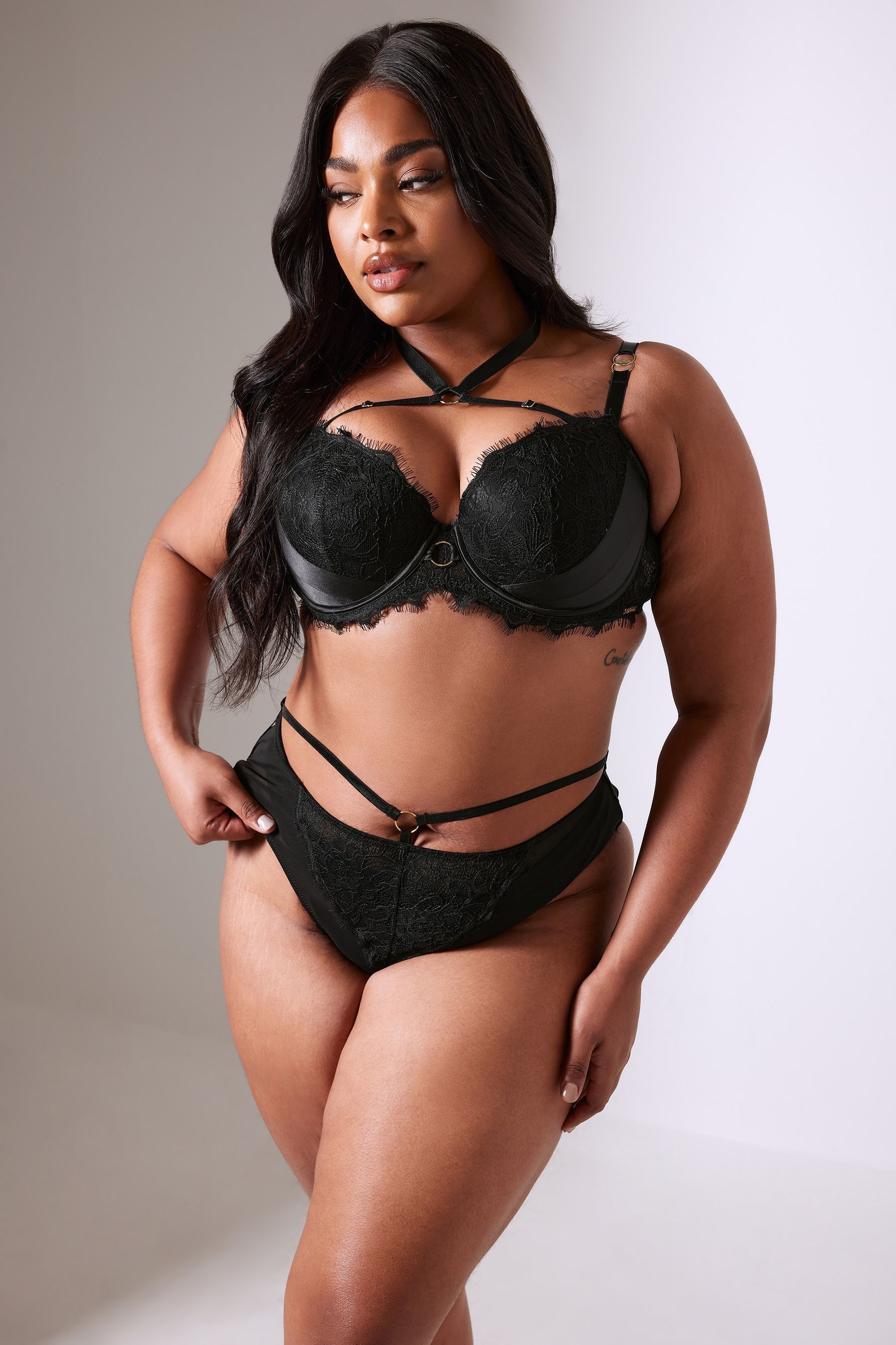 Buy Yours Curve Black Boudoir Eyelash Lace Choker Bra from the