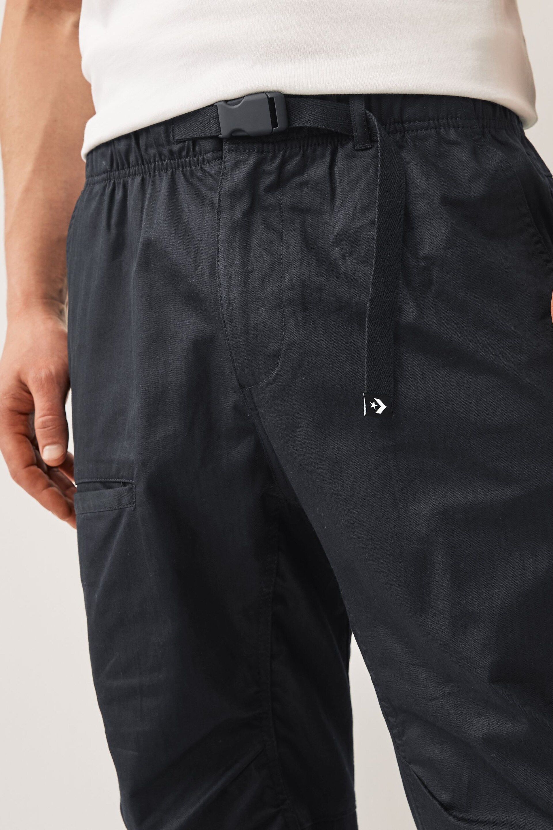 Converse Black Elevated Woven Adjustable Trousers - Image 3 of 5