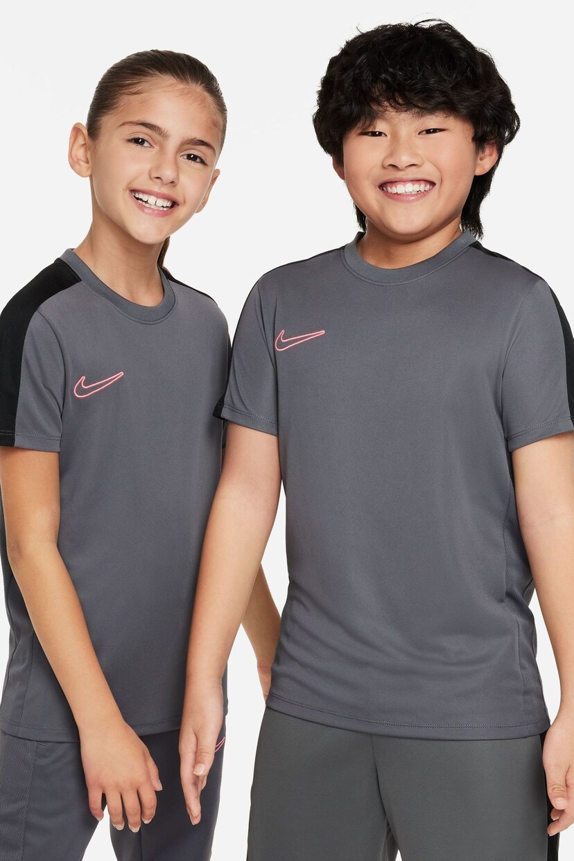 Nike Dark Grey Dri-FIT Academy Training T-Shirt - Image 5 of 8