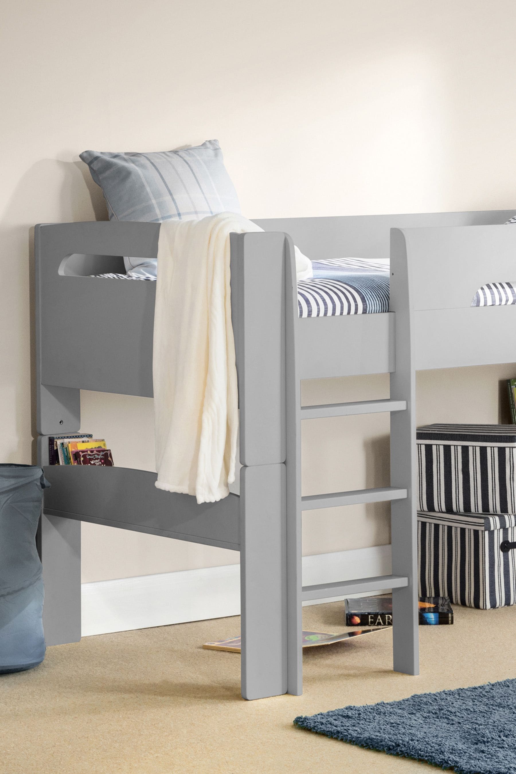 Next mid outlet sleeper bed