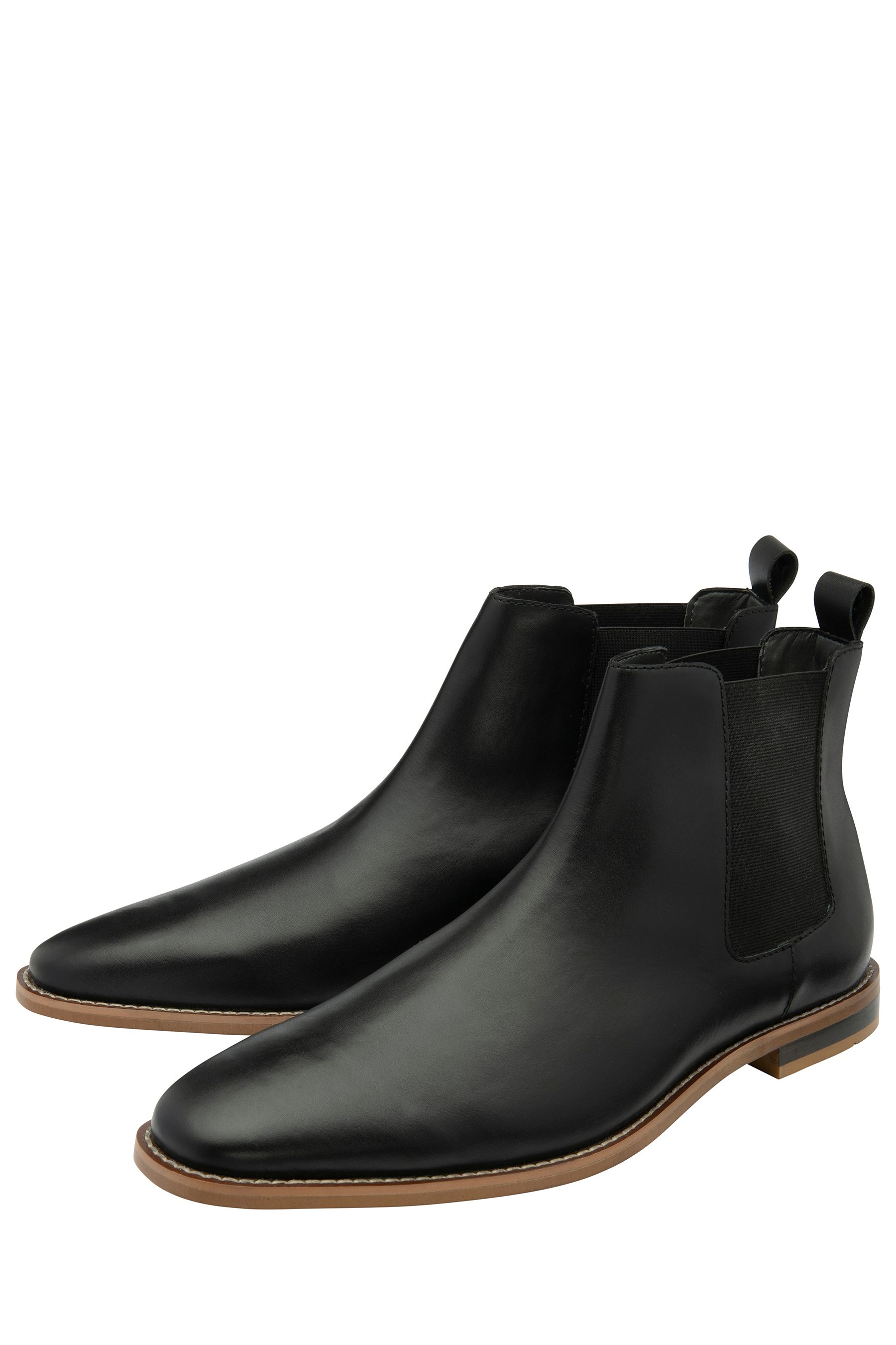 Frank wright boots shop