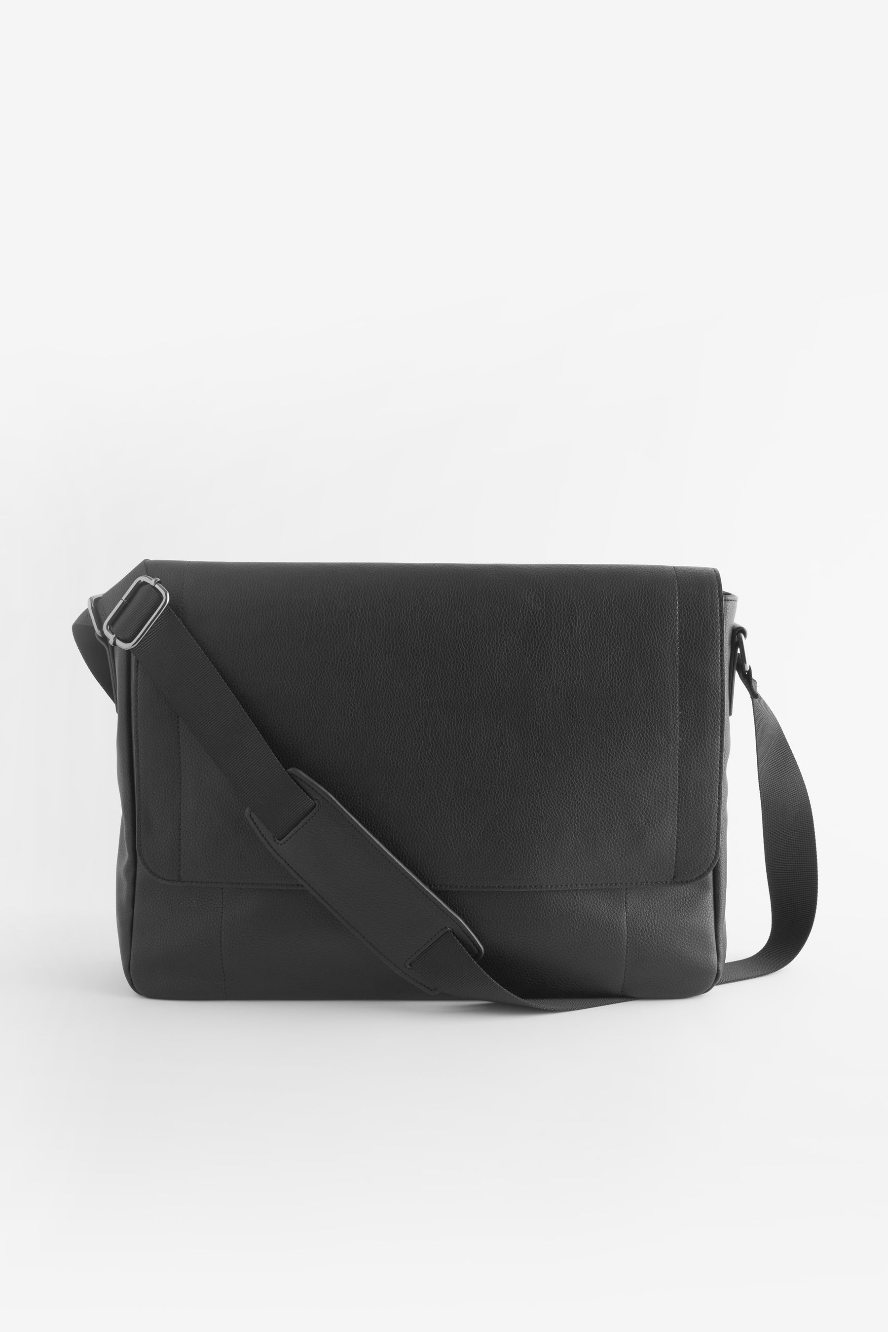 Black messenger purse discount