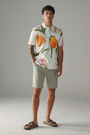 Ecru The British Museum 100% Cotton Floral Polo Shirt - Image 2 of 8