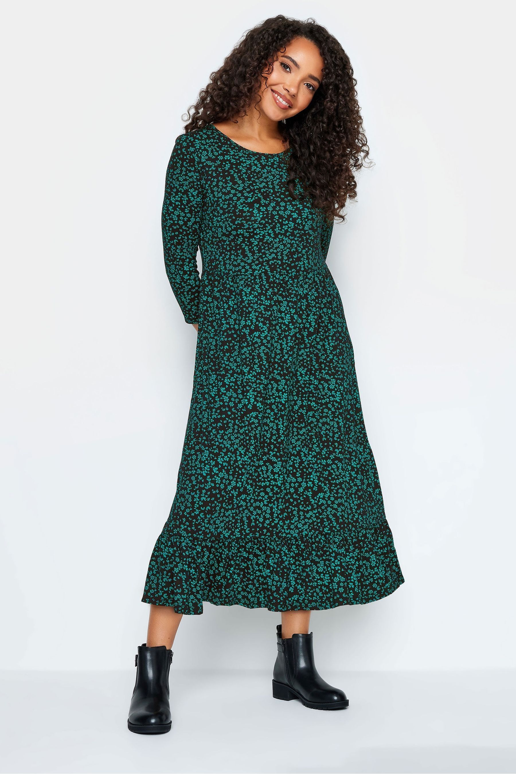M&co petite hot sale dresses