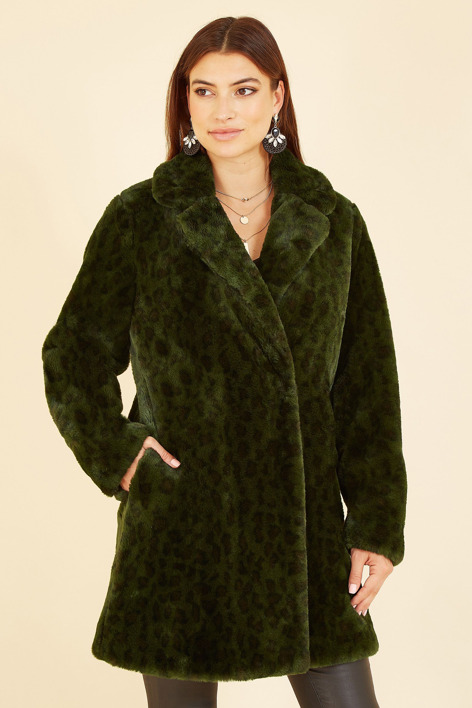 Yumi faux fur coat new arrivals