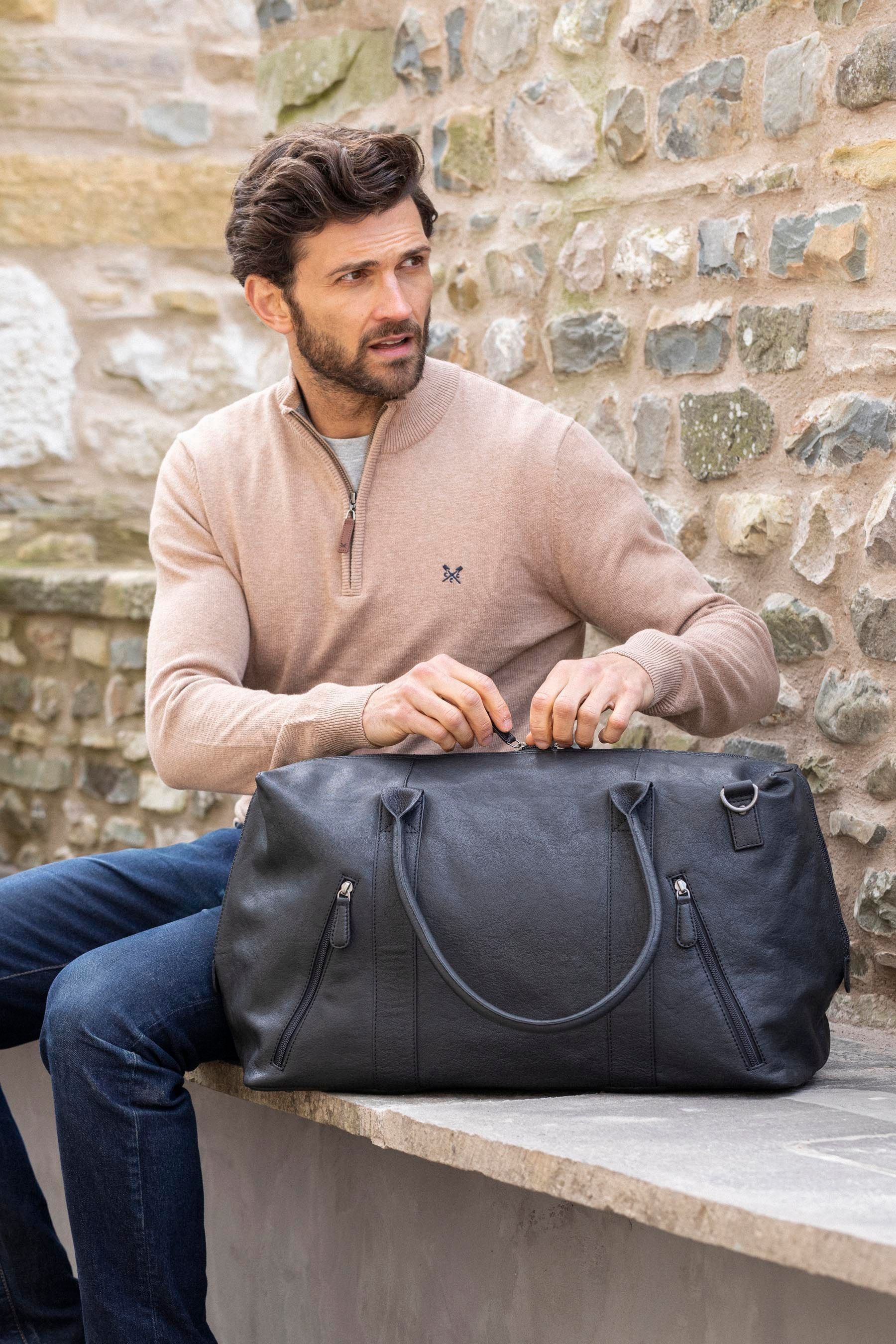 Lakeland Leather Discoverer Large Leather Black Holdall