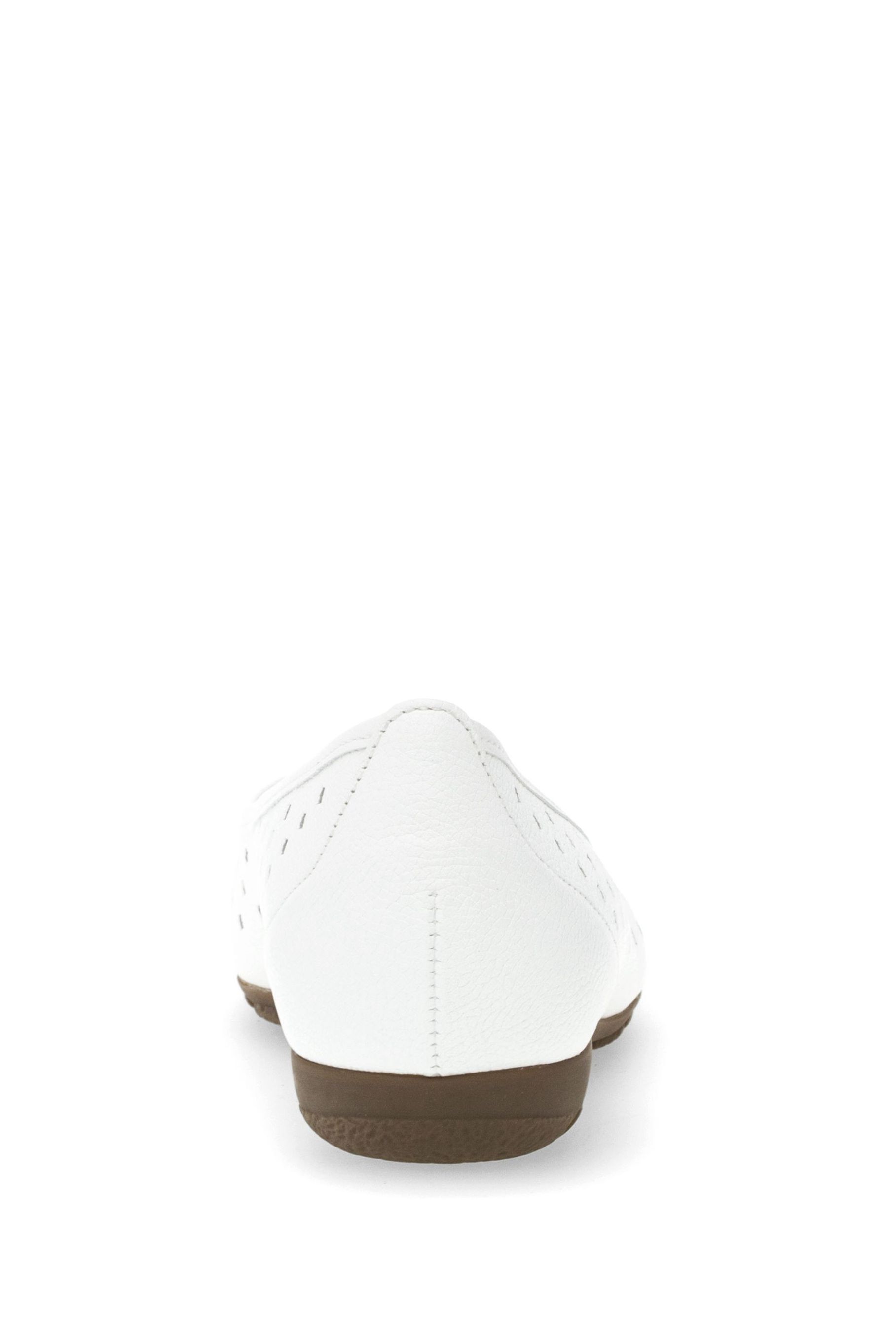 Gabor white discount flat shoes