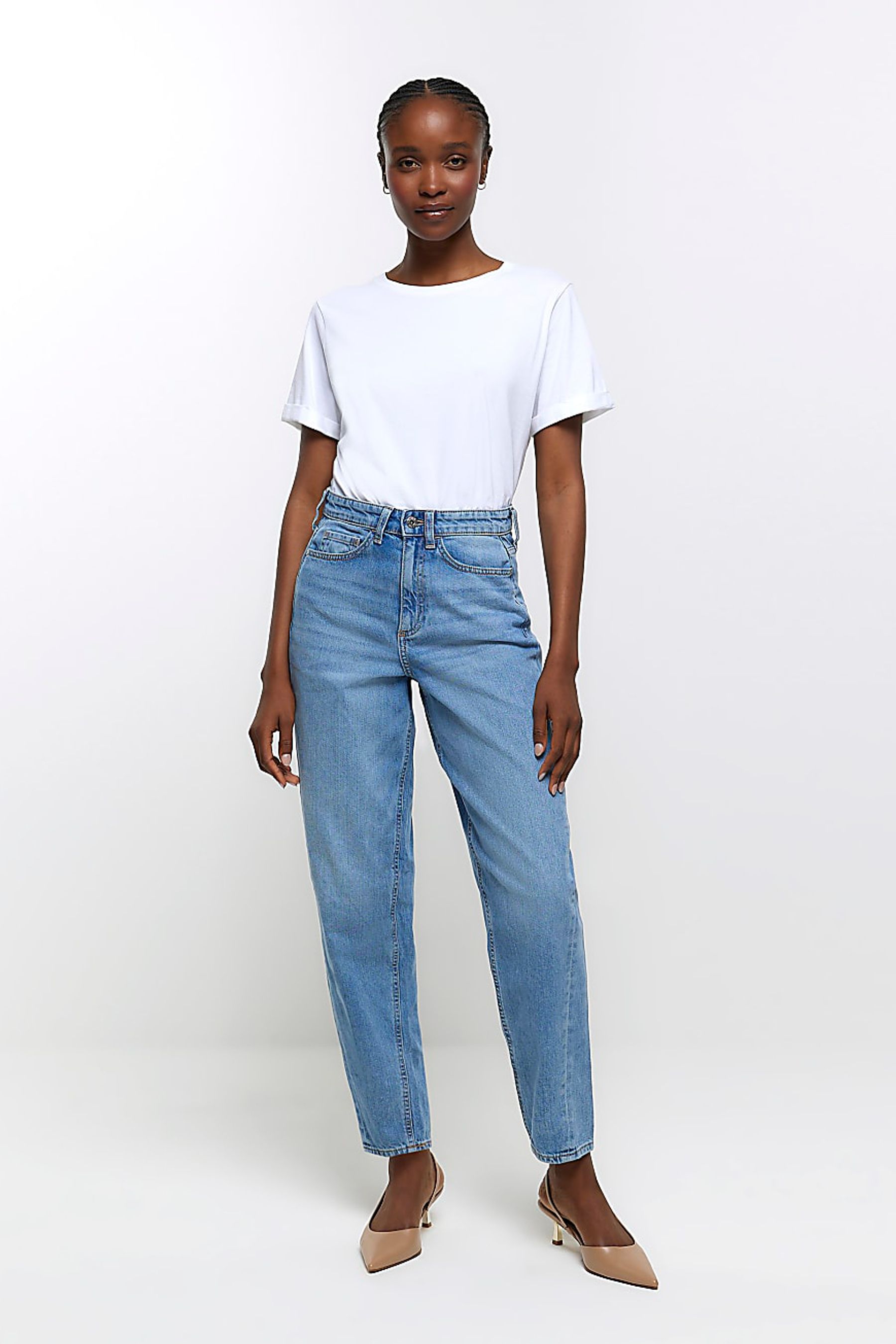 Carrot hotsell leg jeans