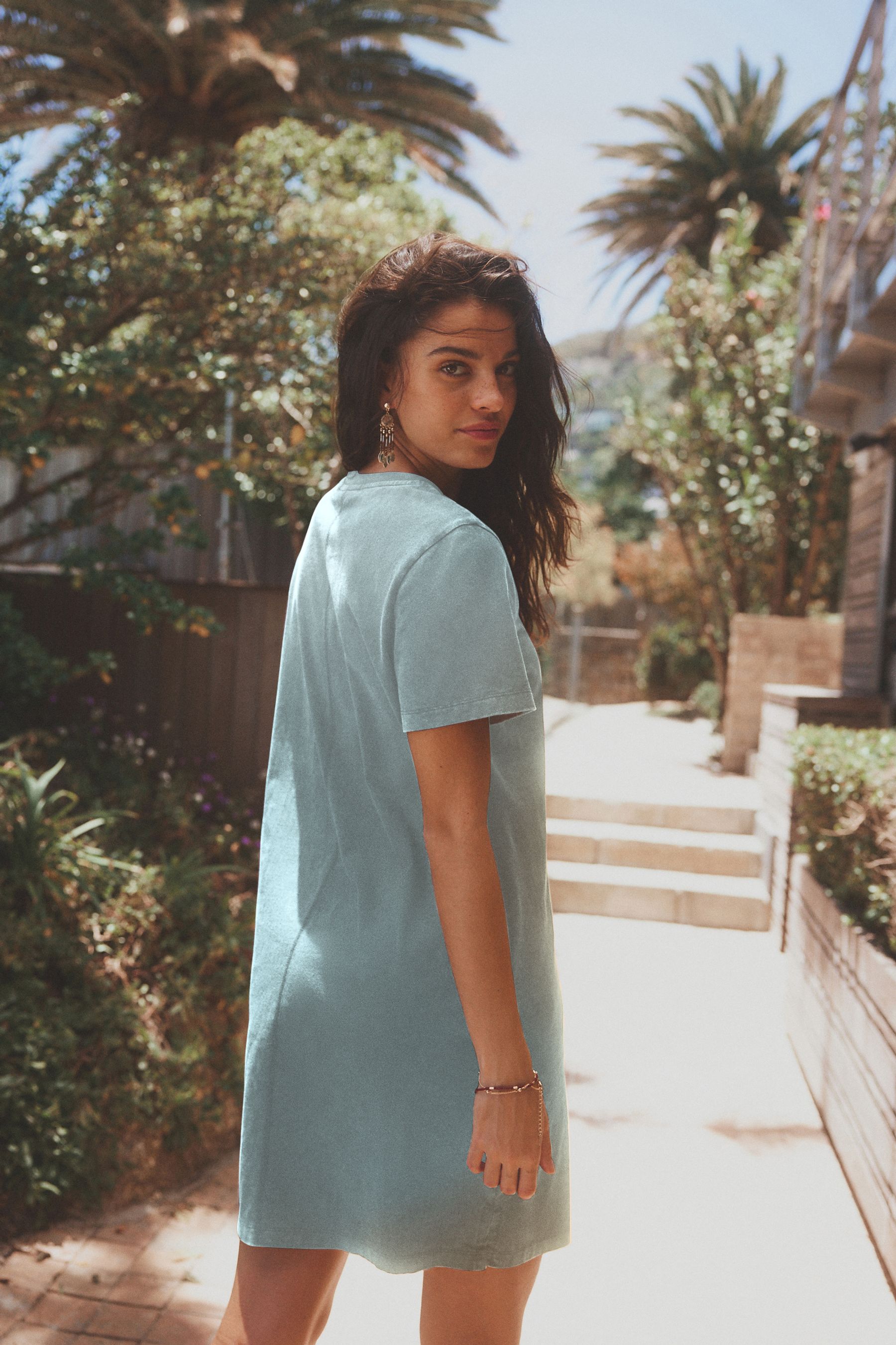 Crew neck short sleeve dress hotsell