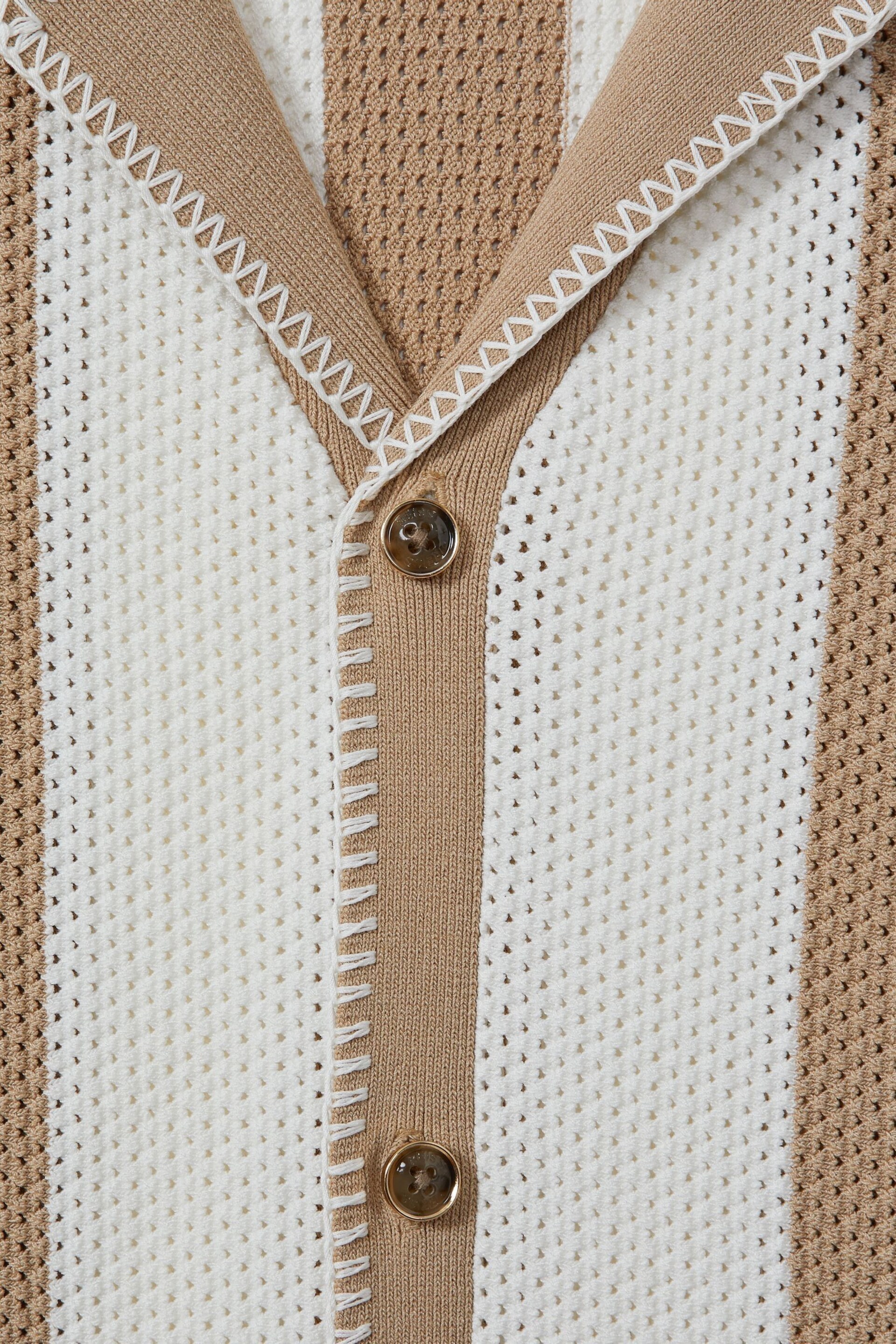 Reiss Stone/Optic White Naxos Knitted Cuban Collar Shirt - Image 5 of 5