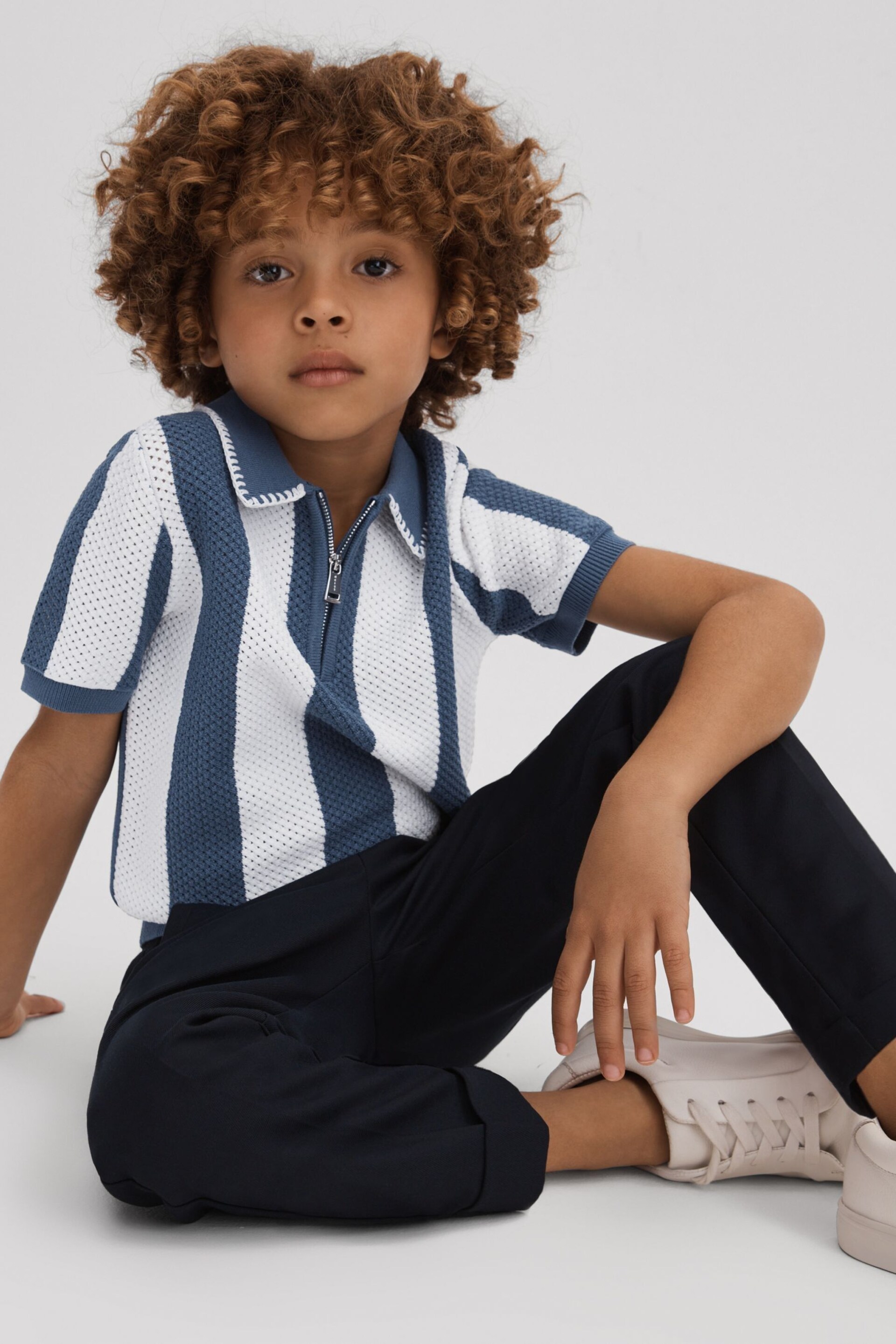 Reiss Airforce Blue/Ecru Paros Teen Knitted Striped Half-Zip Polo Shirt - Image 3 of 4