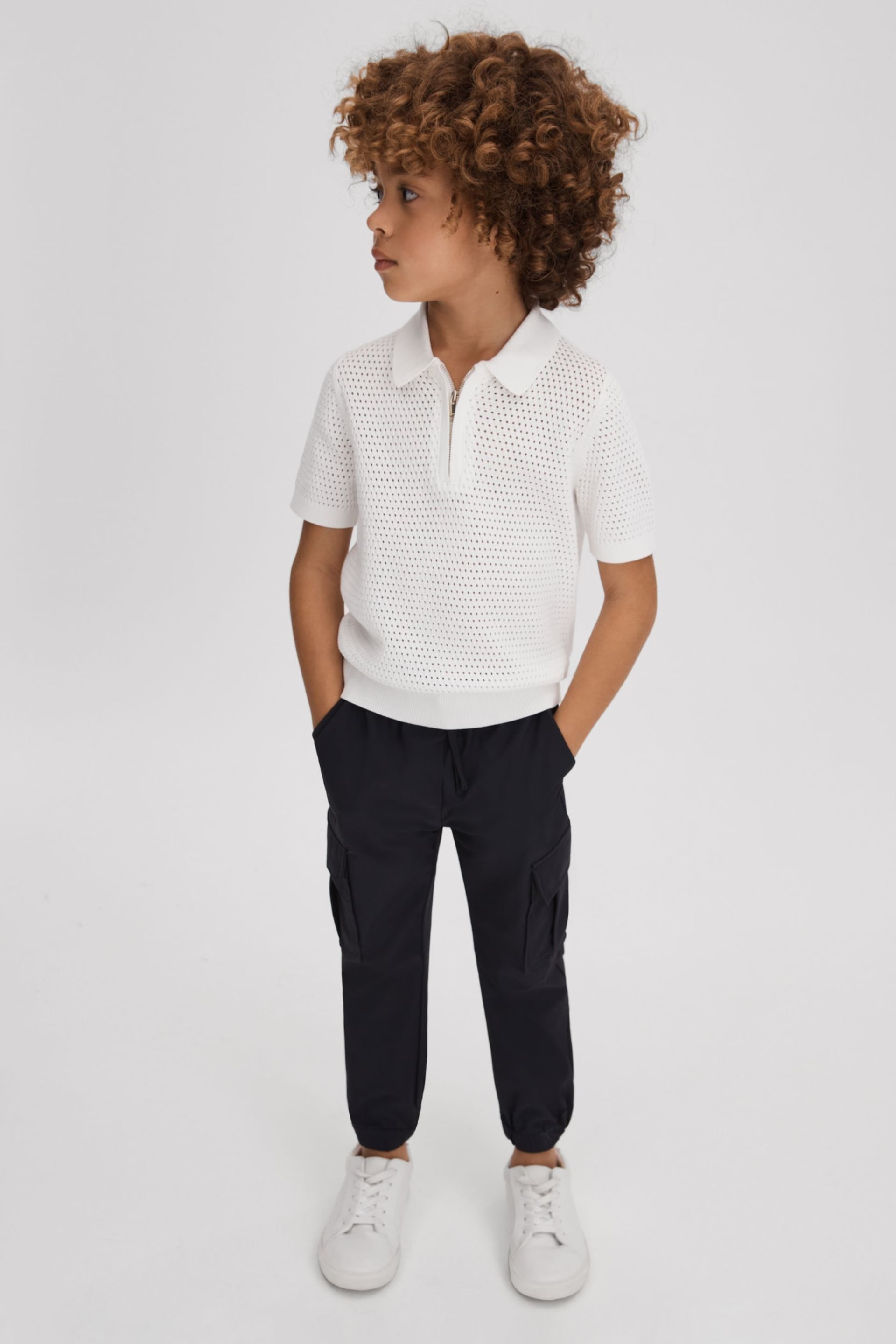 Reiss Optic White Burnham Teen Textured Half-Zip Polo T-Shirt - Image 2 of 4