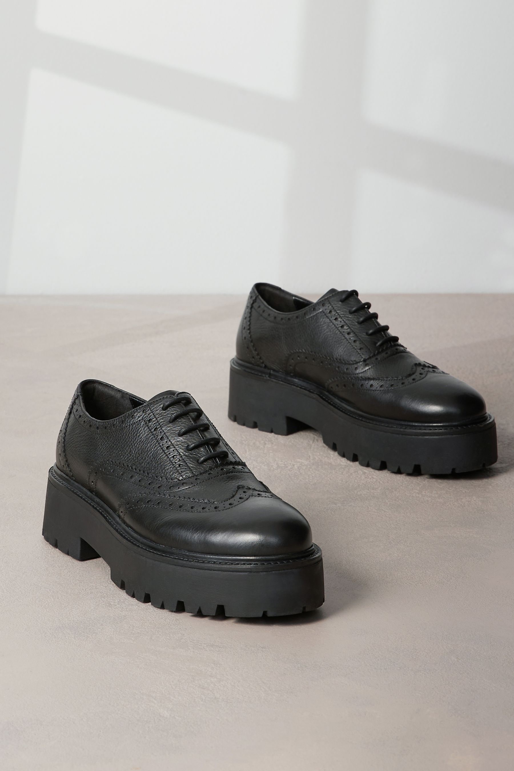 London rebel brogues clearance