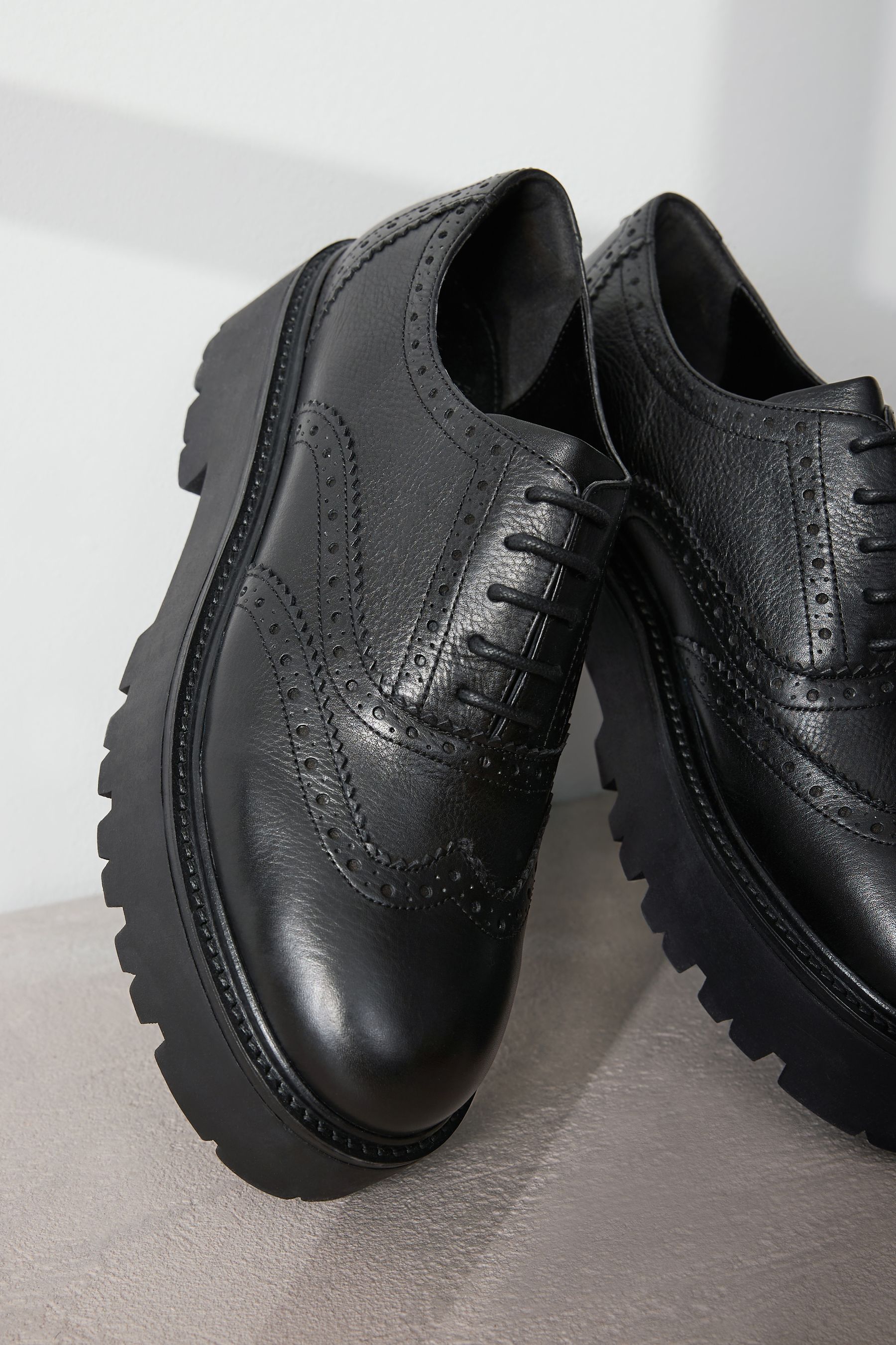 London rebel lace up 2025 brogues