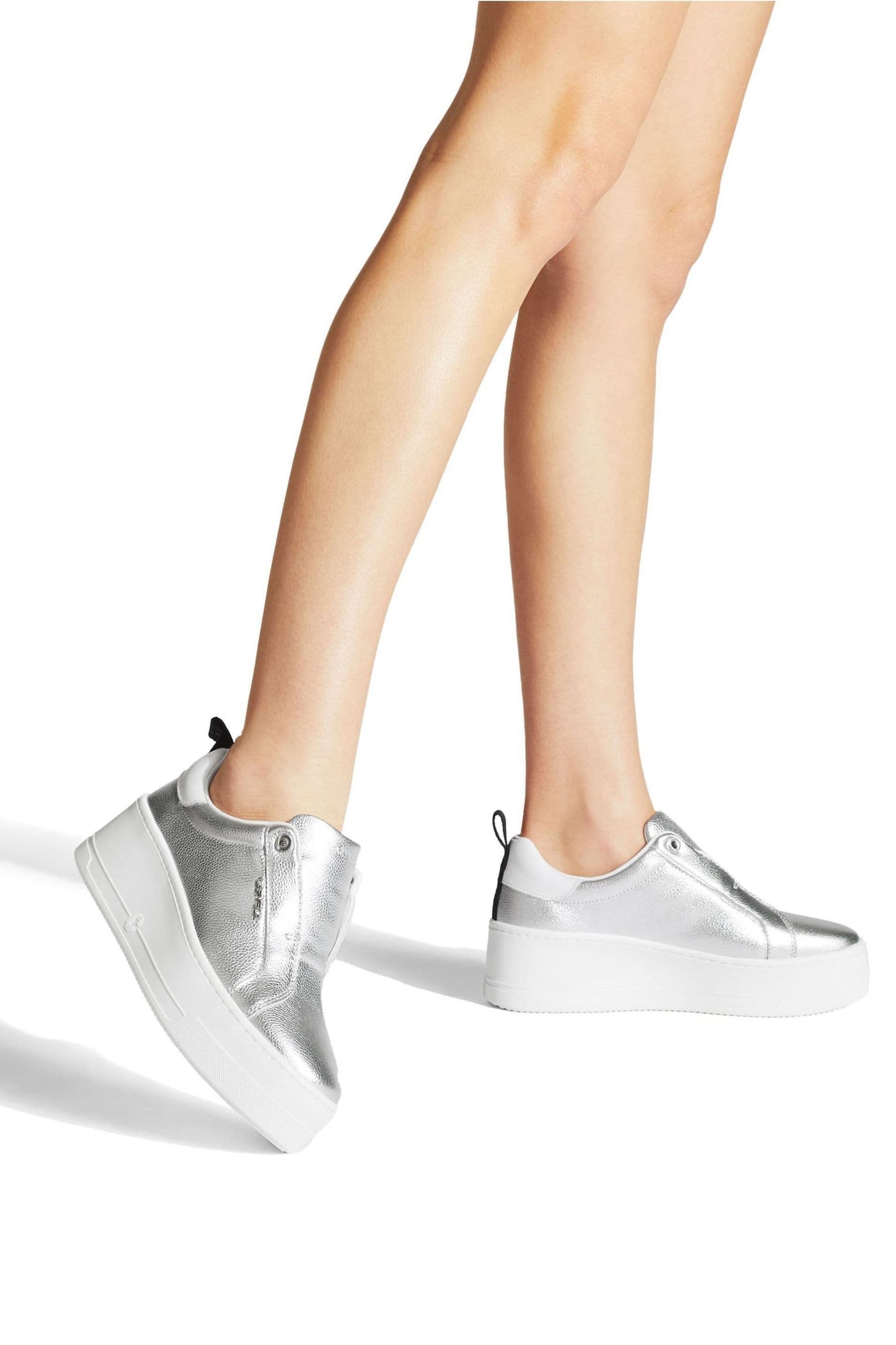 Trainers laceless cheap
