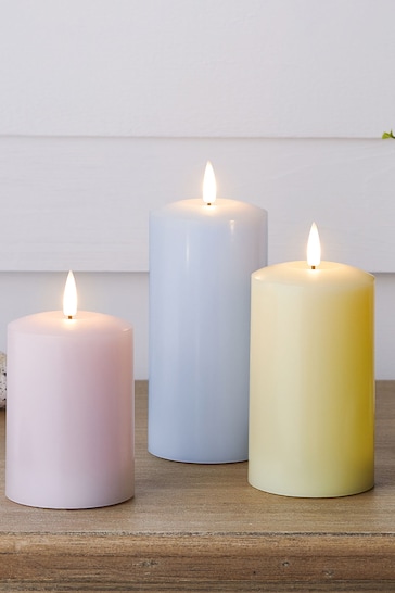 Lights4fun TruGlow® Pastel LED Pillar Candle Trio