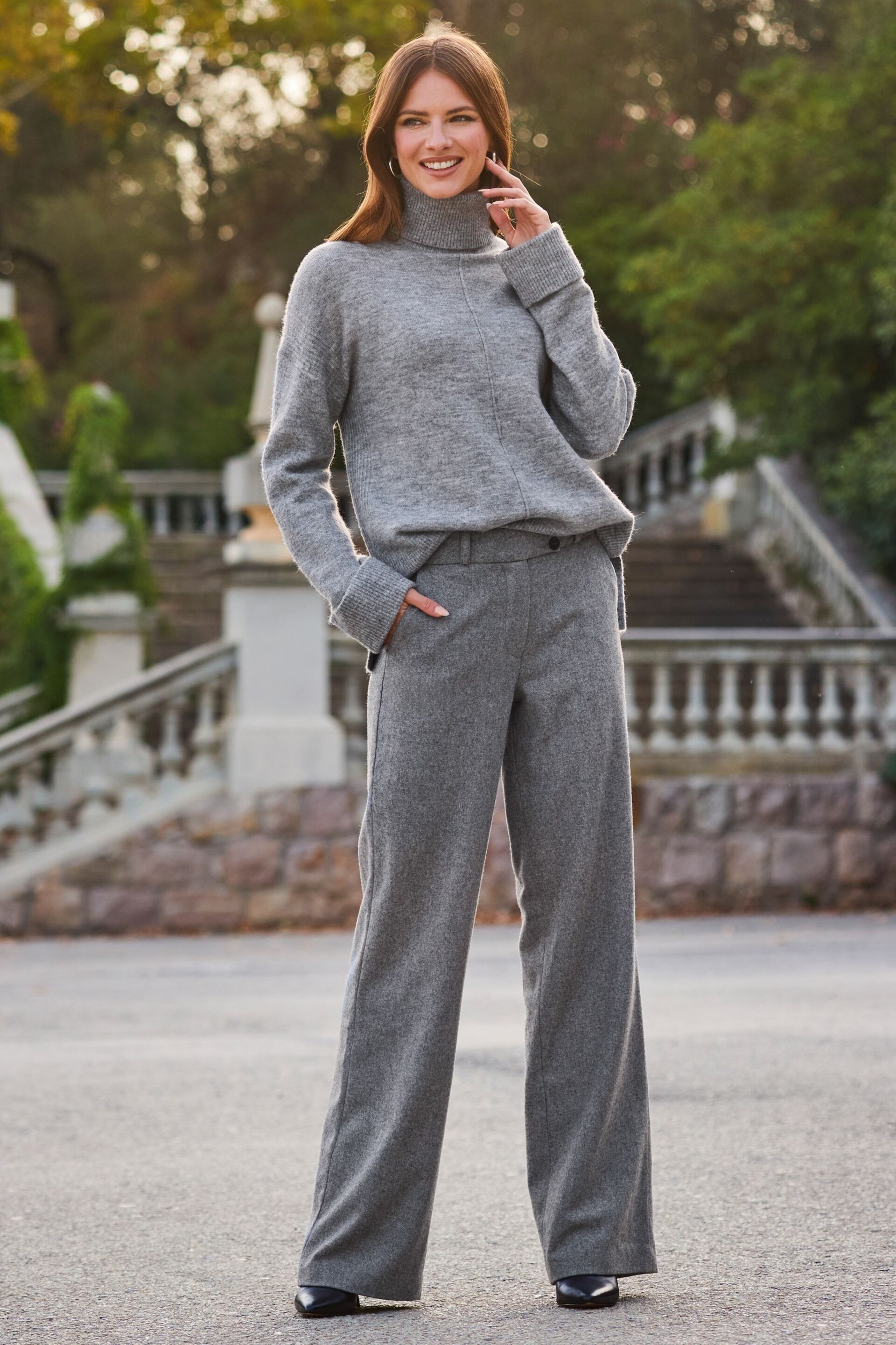 Sosandar Grey Wool Blend Wide Leg Trousers - Image 4 of 5