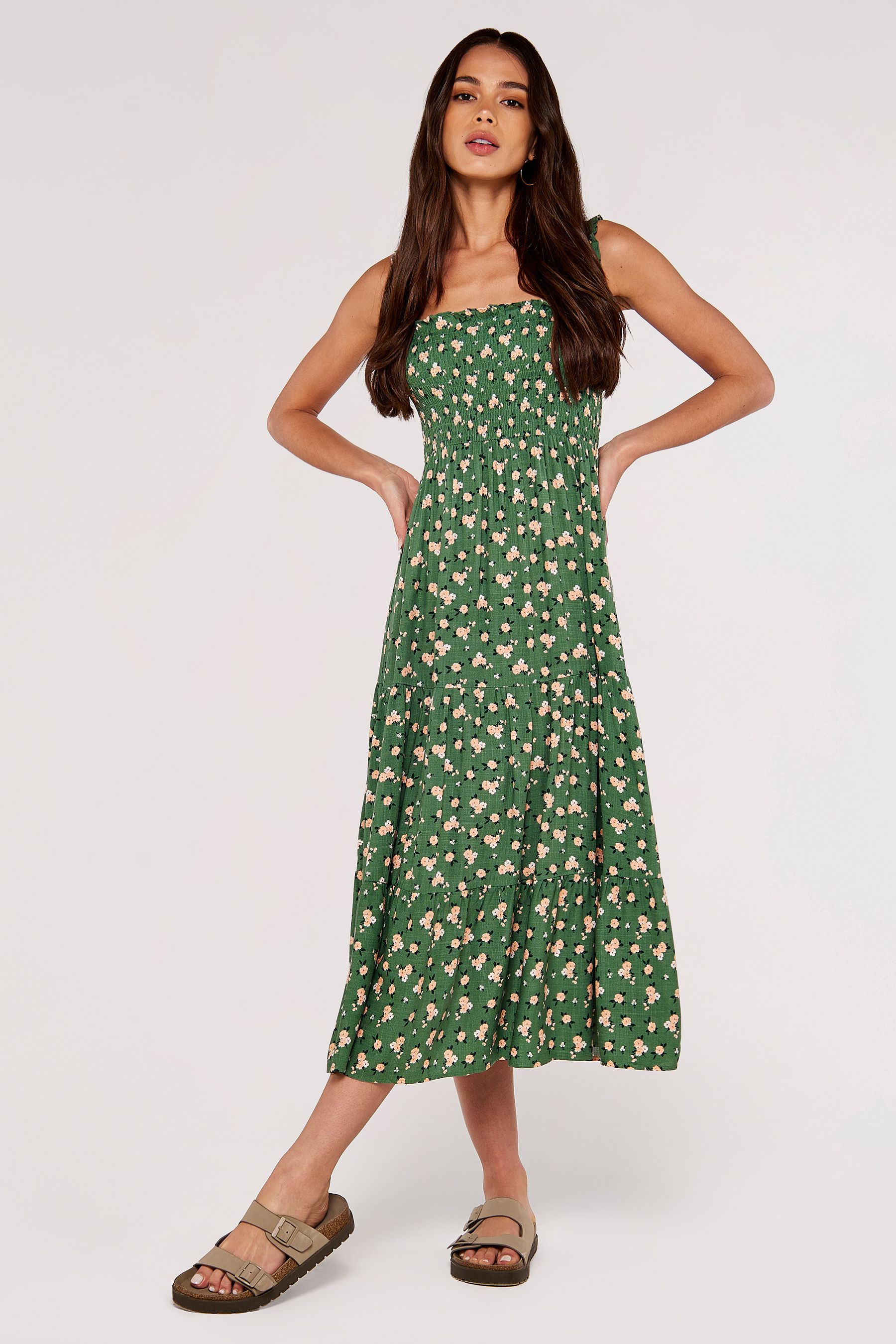 Reformation shop apricot dress