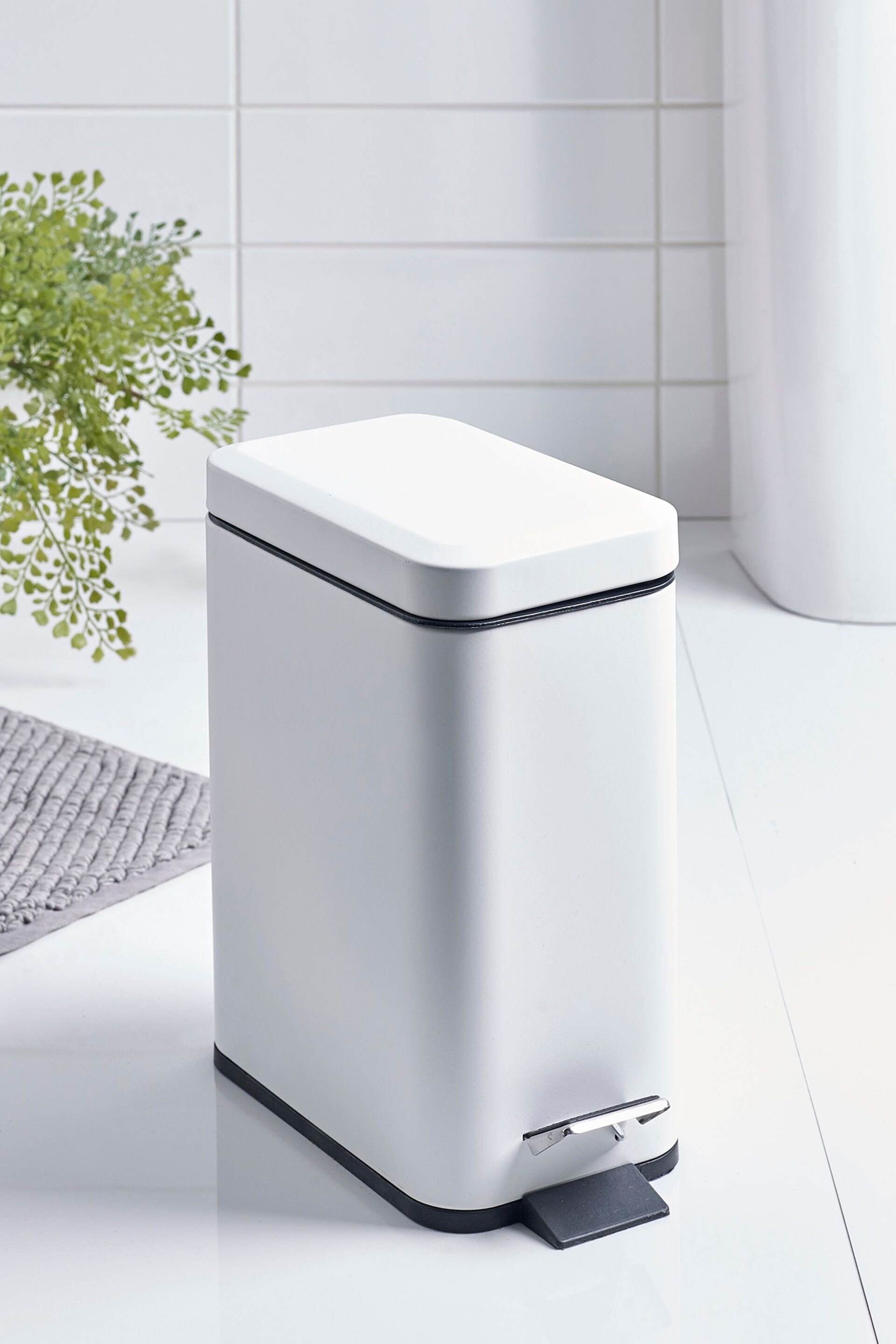 White 5L Soft-Close Pedal Bin - Image 1 of 4