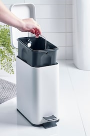 White 5L Soft-Close Pedal Bin - Image 2 of 4