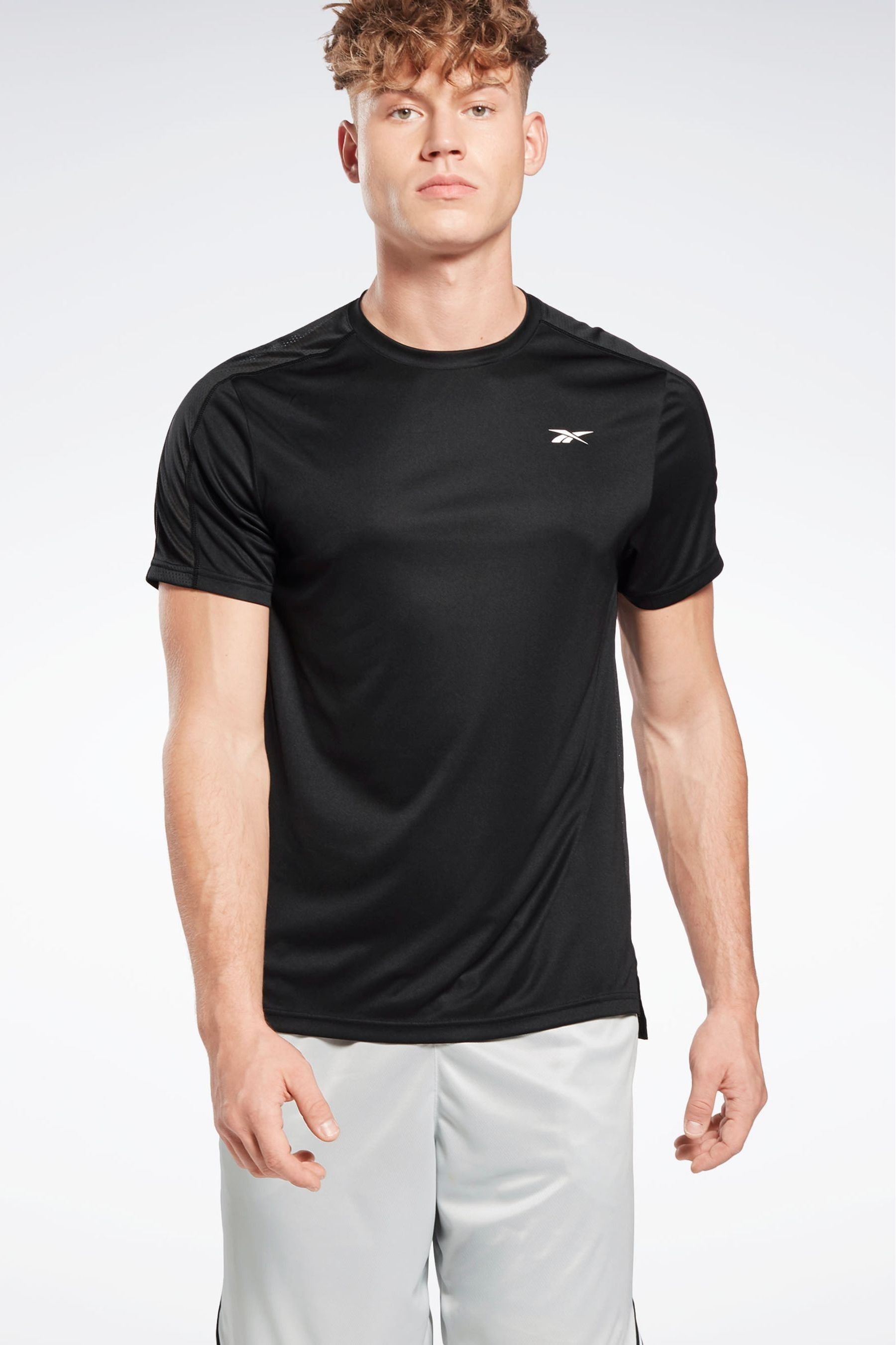Reebok workout shirt hotsell