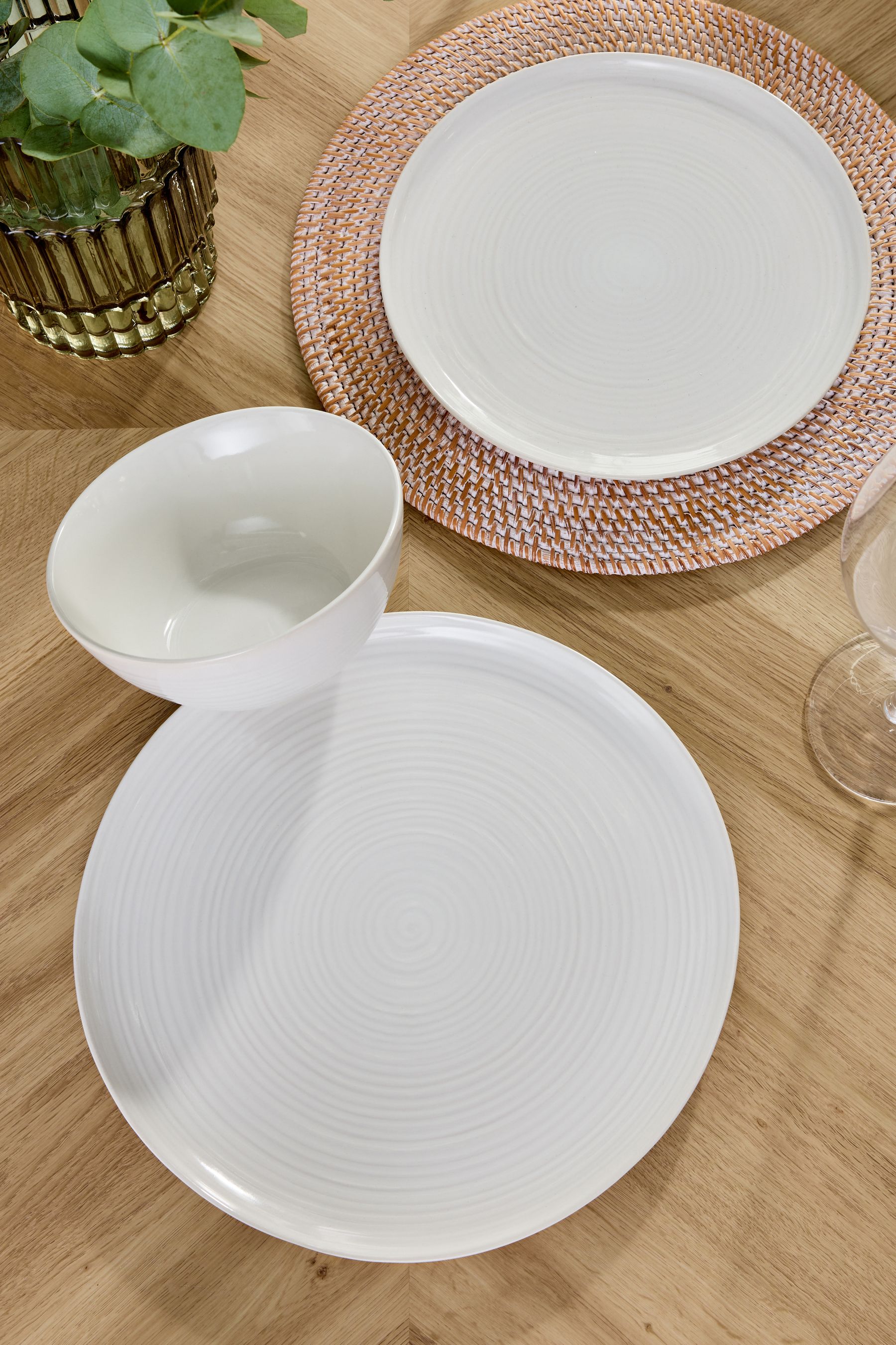 Next crockery outlet