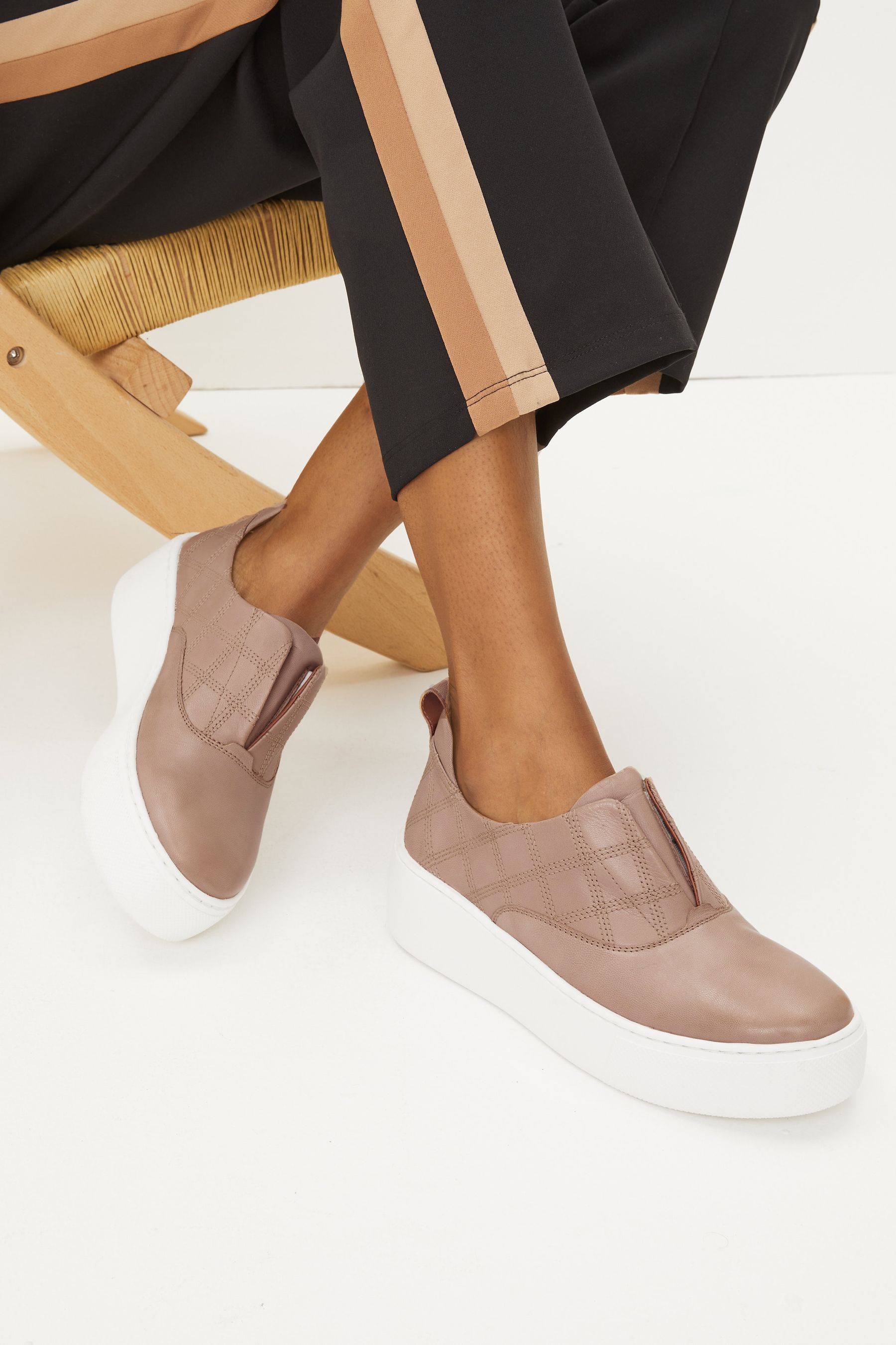 Next wedge trainers shop