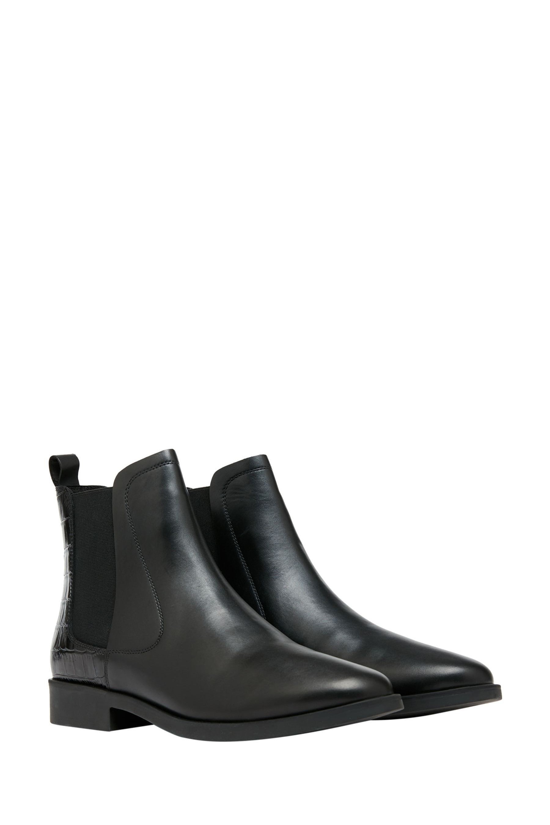 Buy Joules Black Chelmsford Chelsea Boots from Next Luxembourg