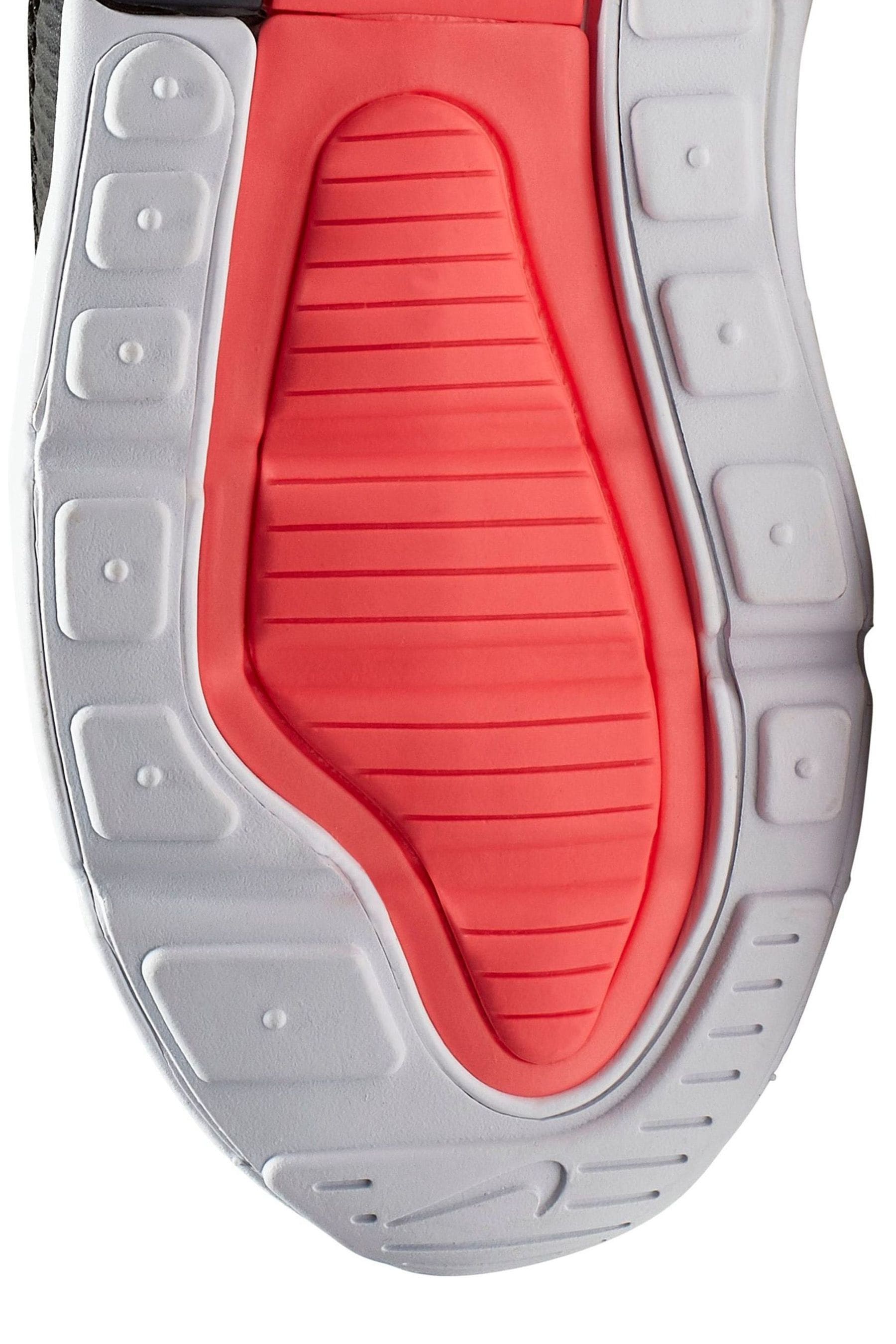 Nike 27 junior size 6 discount