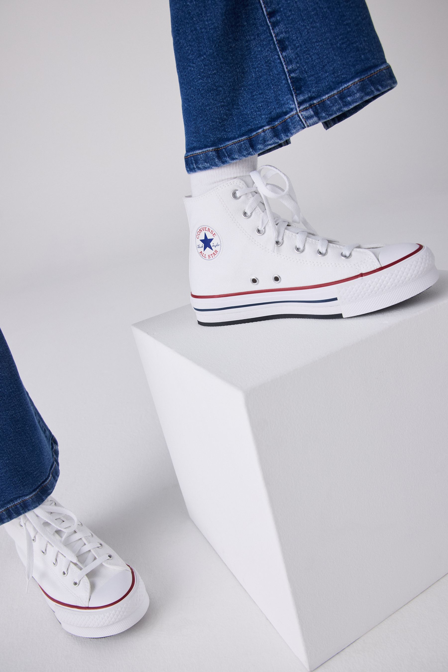 White high top converse youth top