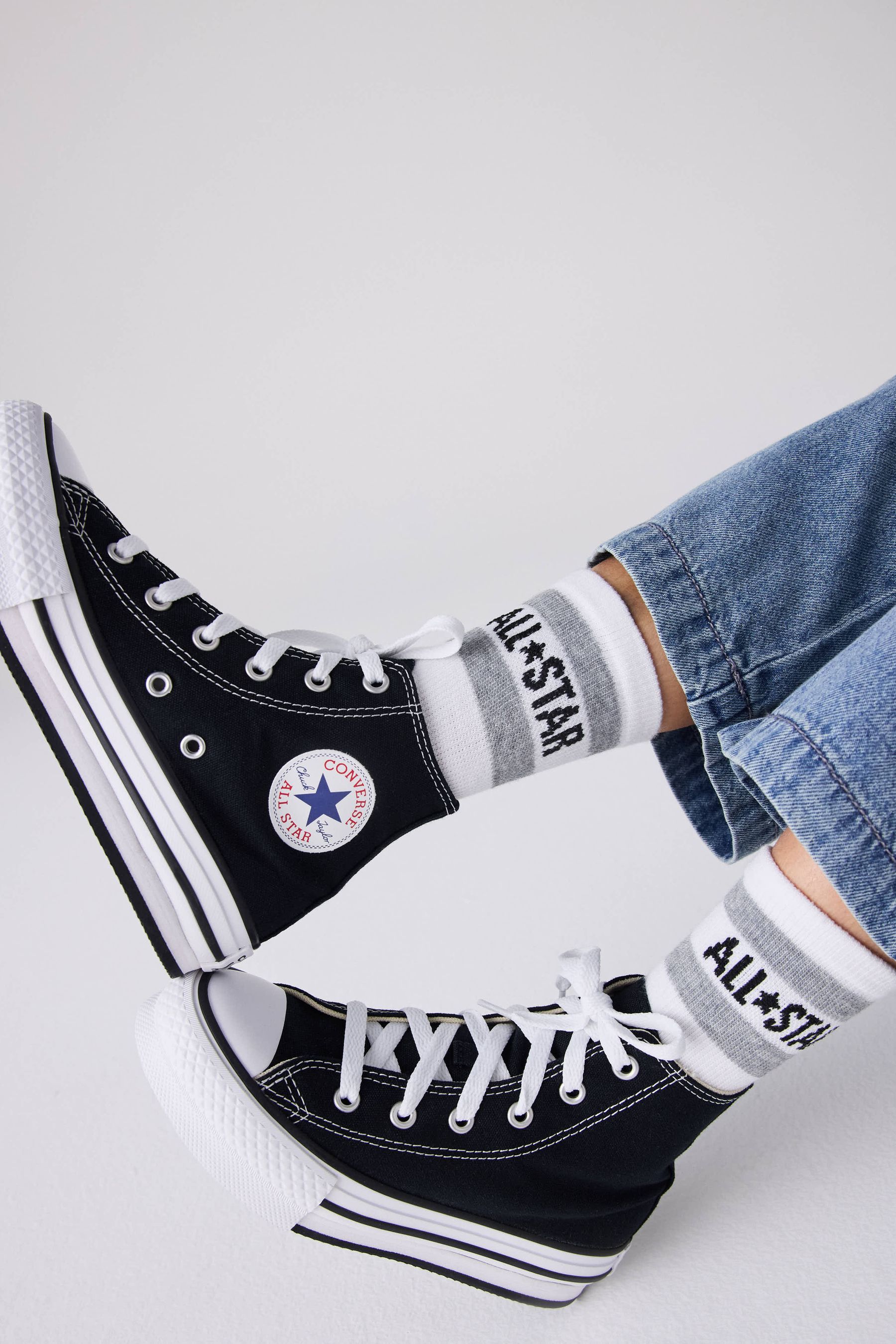 Junior converse black hotsell