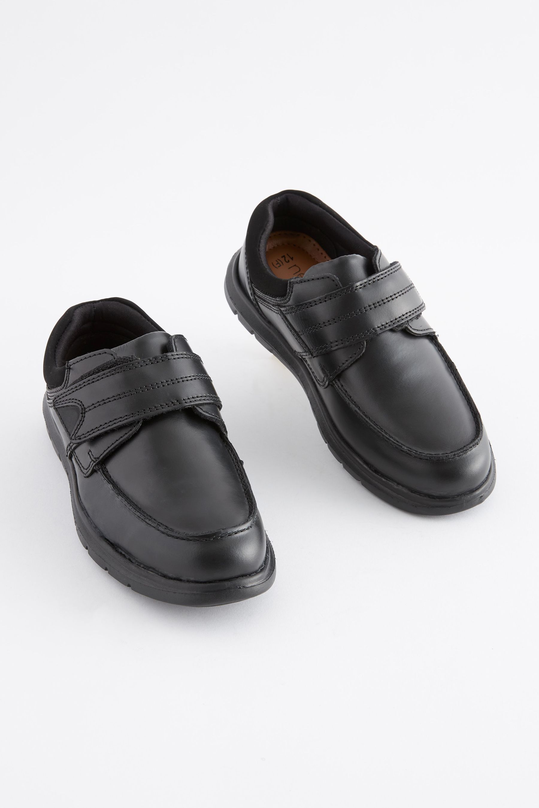 Flexible sole shoes shop